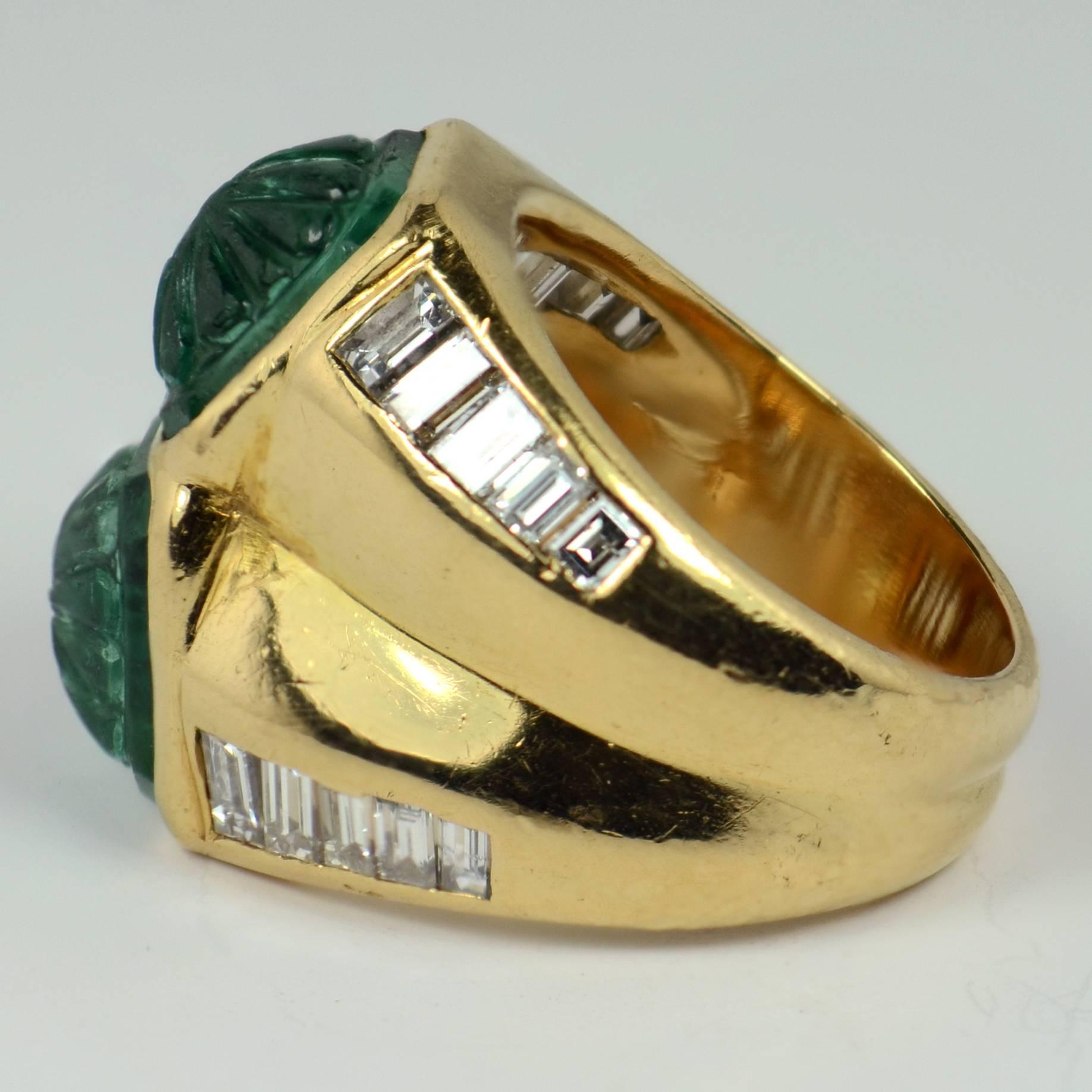 Carved Emerald Diamond Gold Ring 4