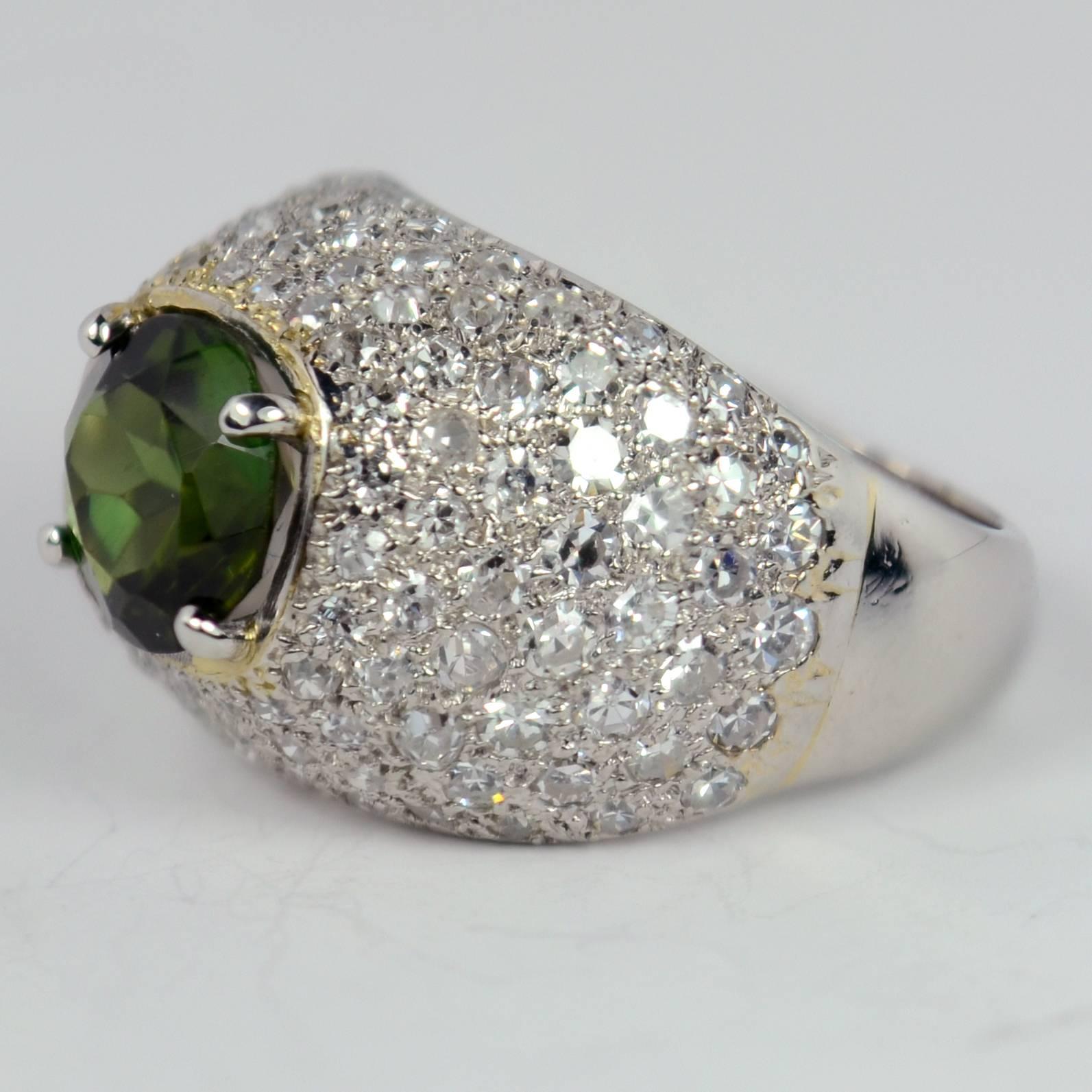 Art Deco Peridot Diamant Bombe Dome Platin Gold Ring im Angebot 4