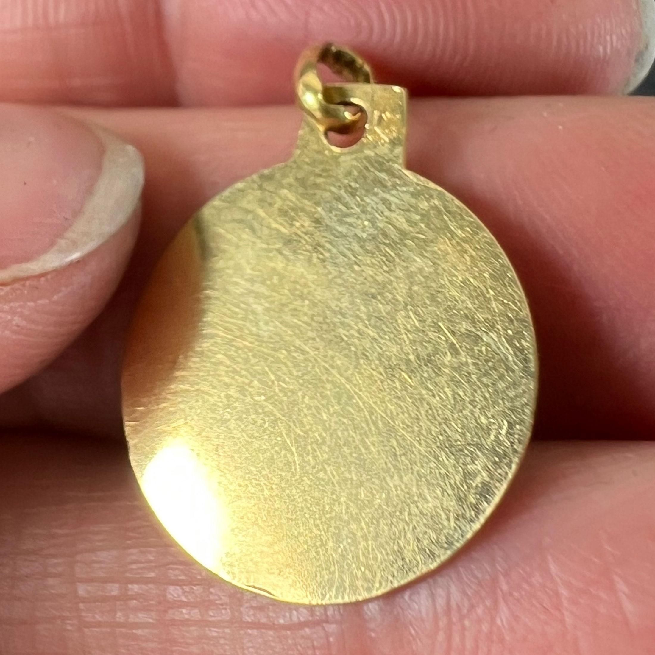 Colgante Encanto Cáncer Zodíaco Francés de Oro Amarillo de 18 Kilates en venta 4