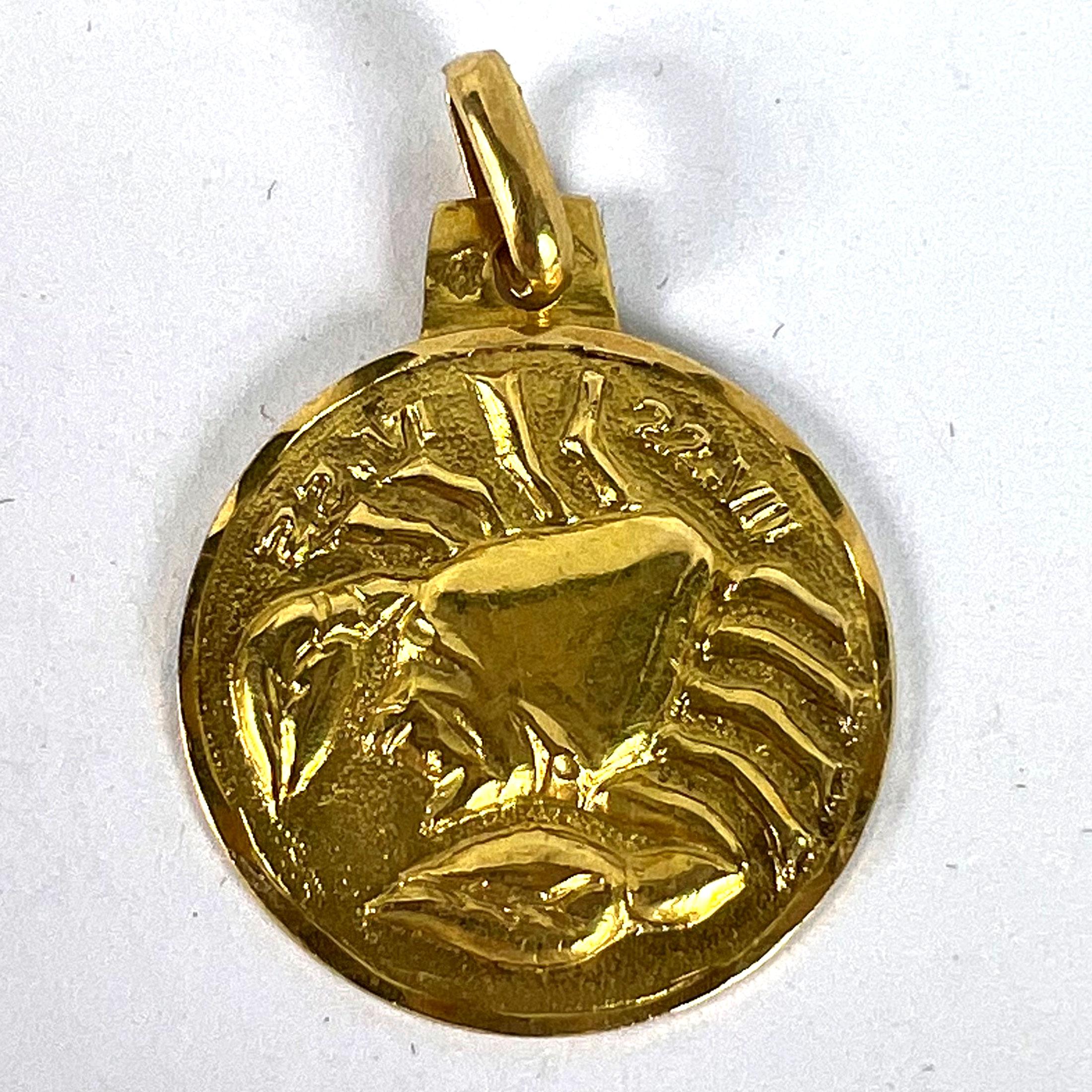 Colgante Encanto Cáncer Zodíaco Francés de Oro Amarillo de 18 Kilates en venta 7