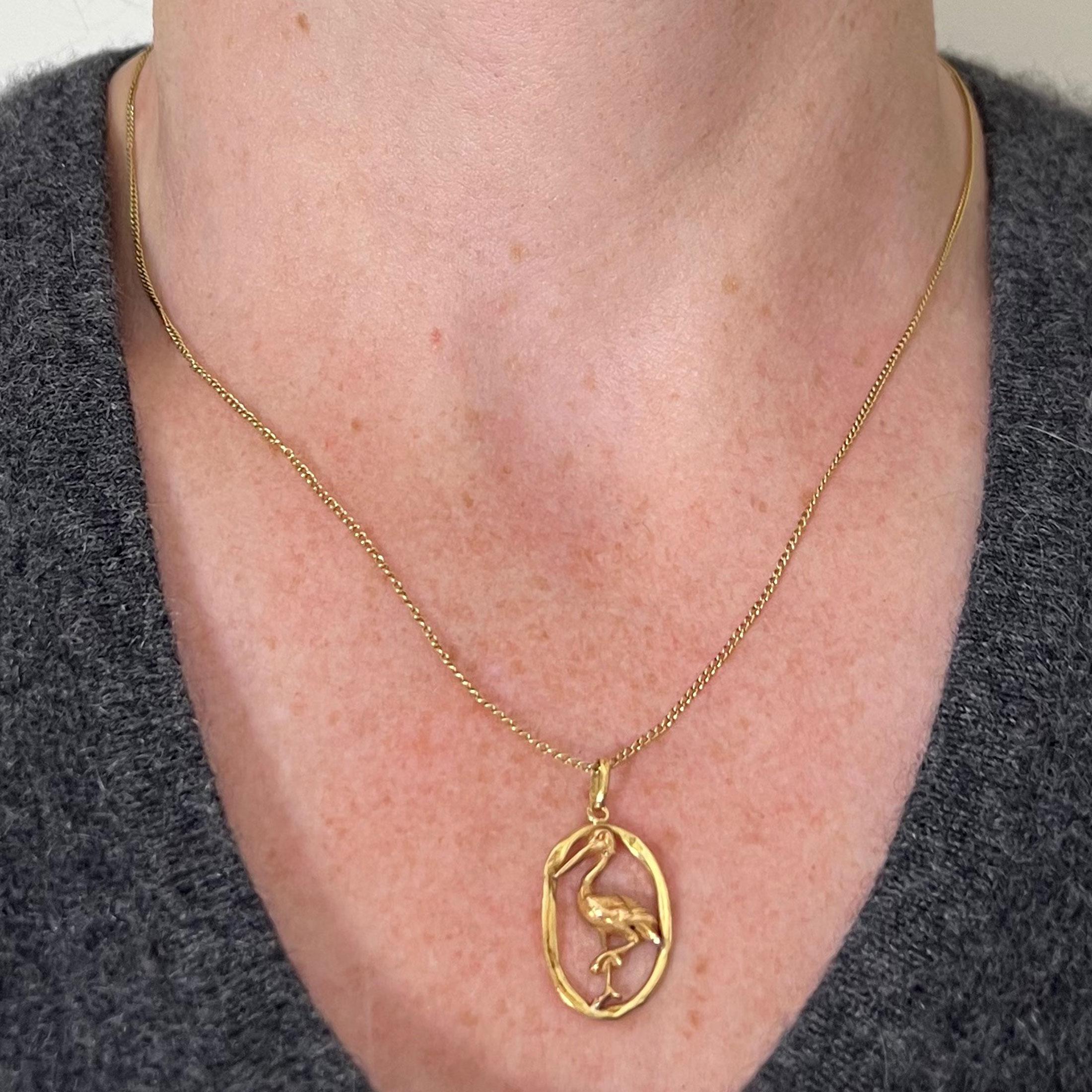 French 18 Karat Yellow Rose Gold Stork Charm Pendant In Good Condition For Sale In London, GB