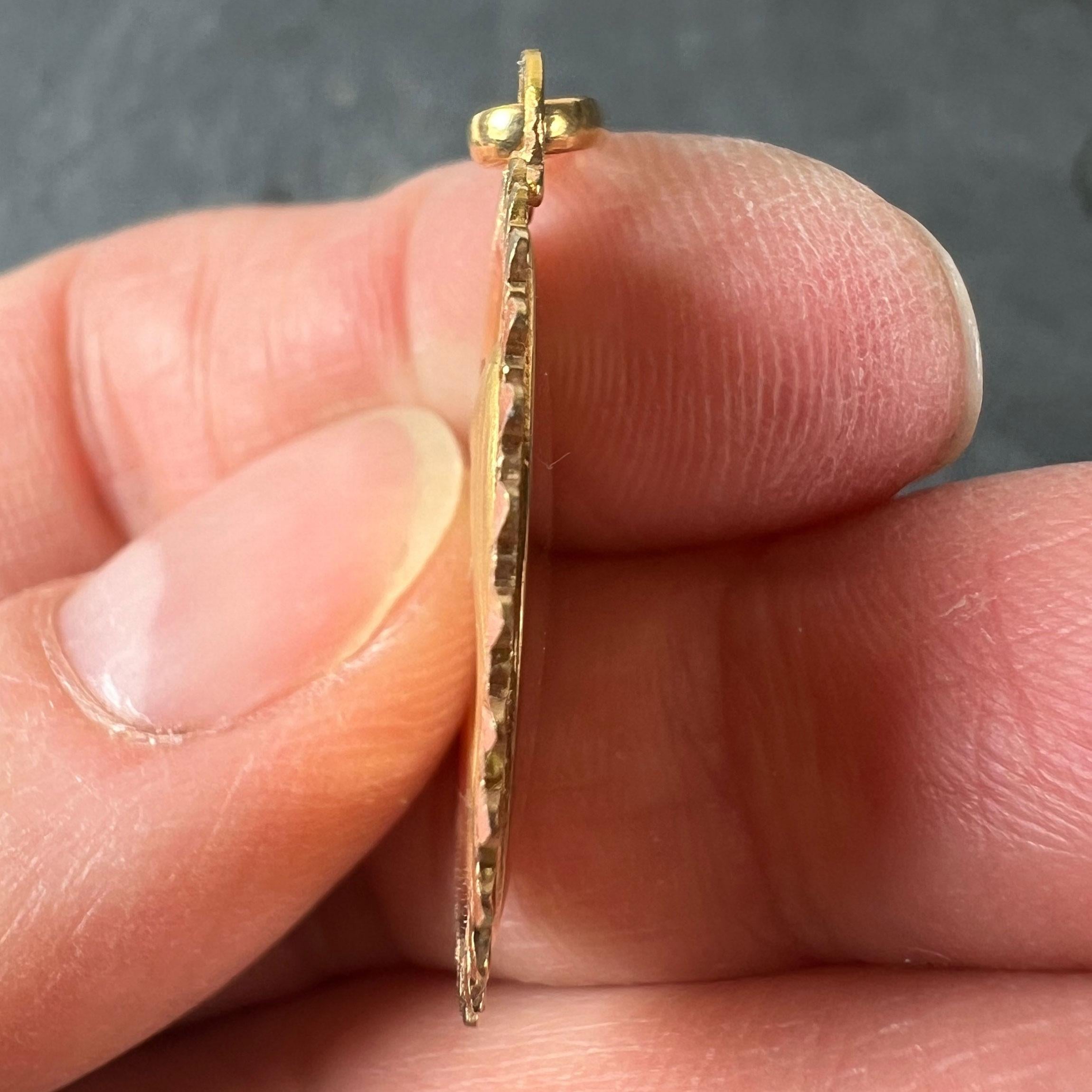 Ciondolo con medaglia in oro giallo rosa francese Perroud Virgin Mary 18K in vendita 4