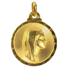 Französischer Medaillon-Anhänger, Jungfrau Maria, 18 Karat Gelbgold