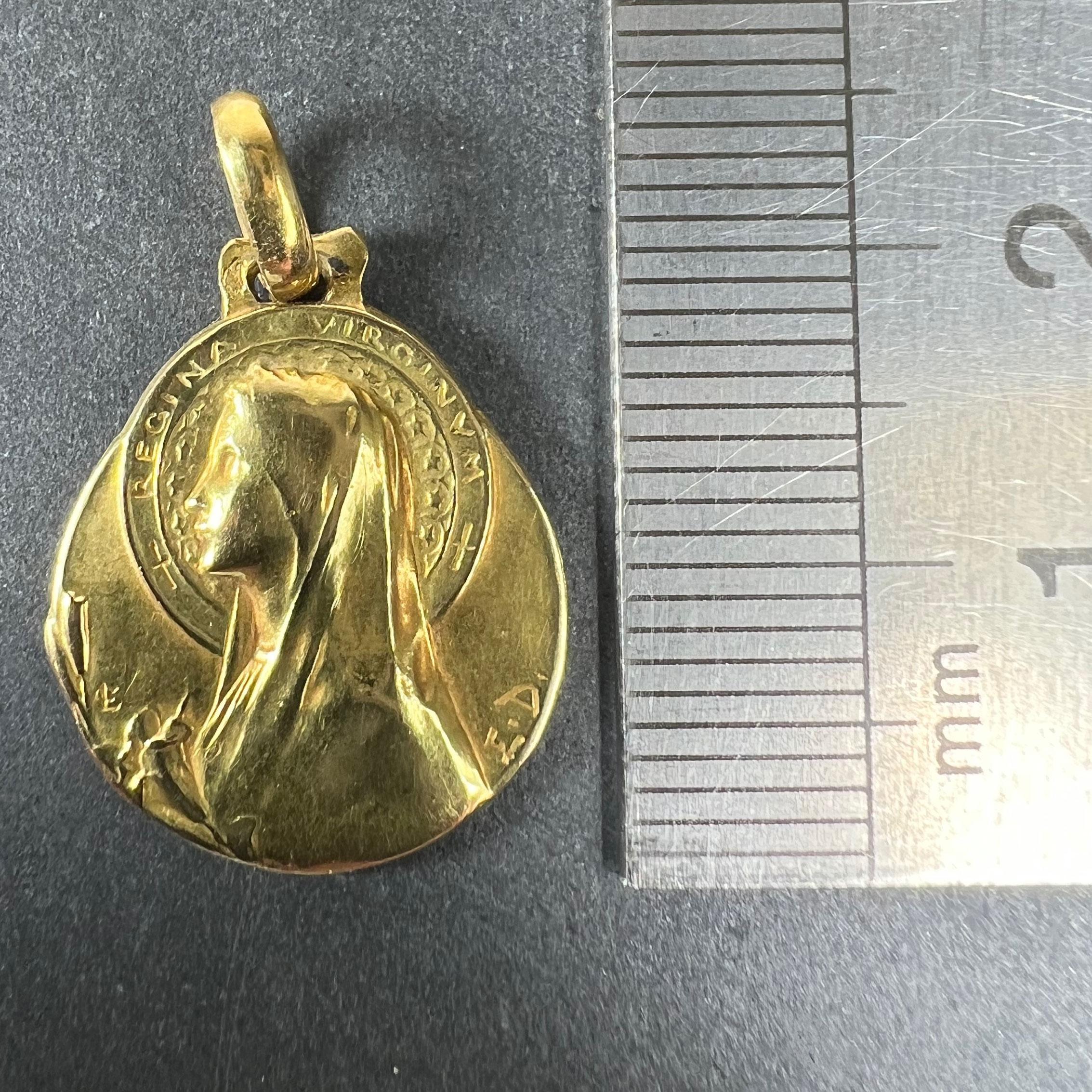 French Emile Dropsy Virgin Mary 18k Yellow Gold Medal Pendant For Sale 2