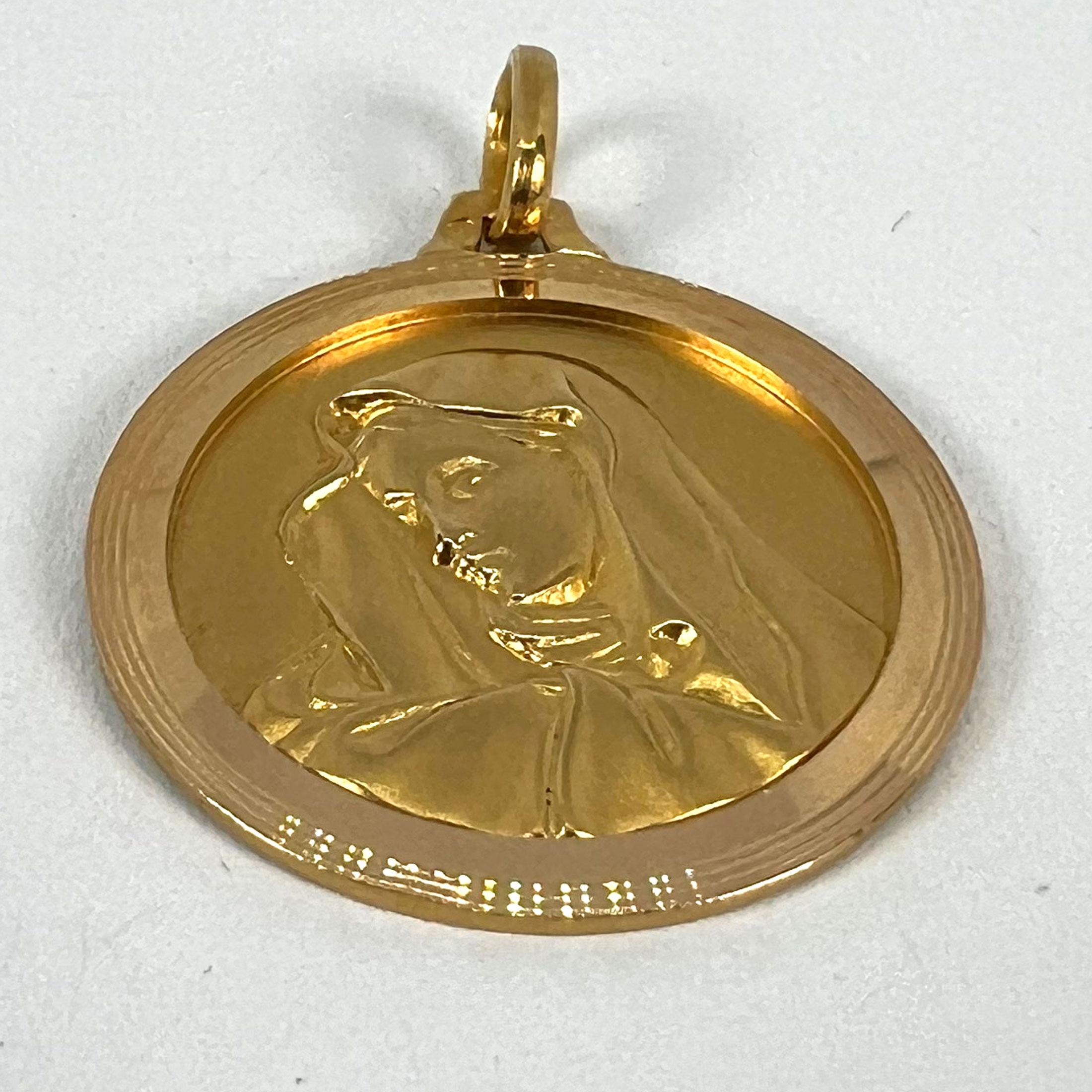 Vintage French Virgin Mary 18K Yellow Gold Medal Pendant For Sale 7