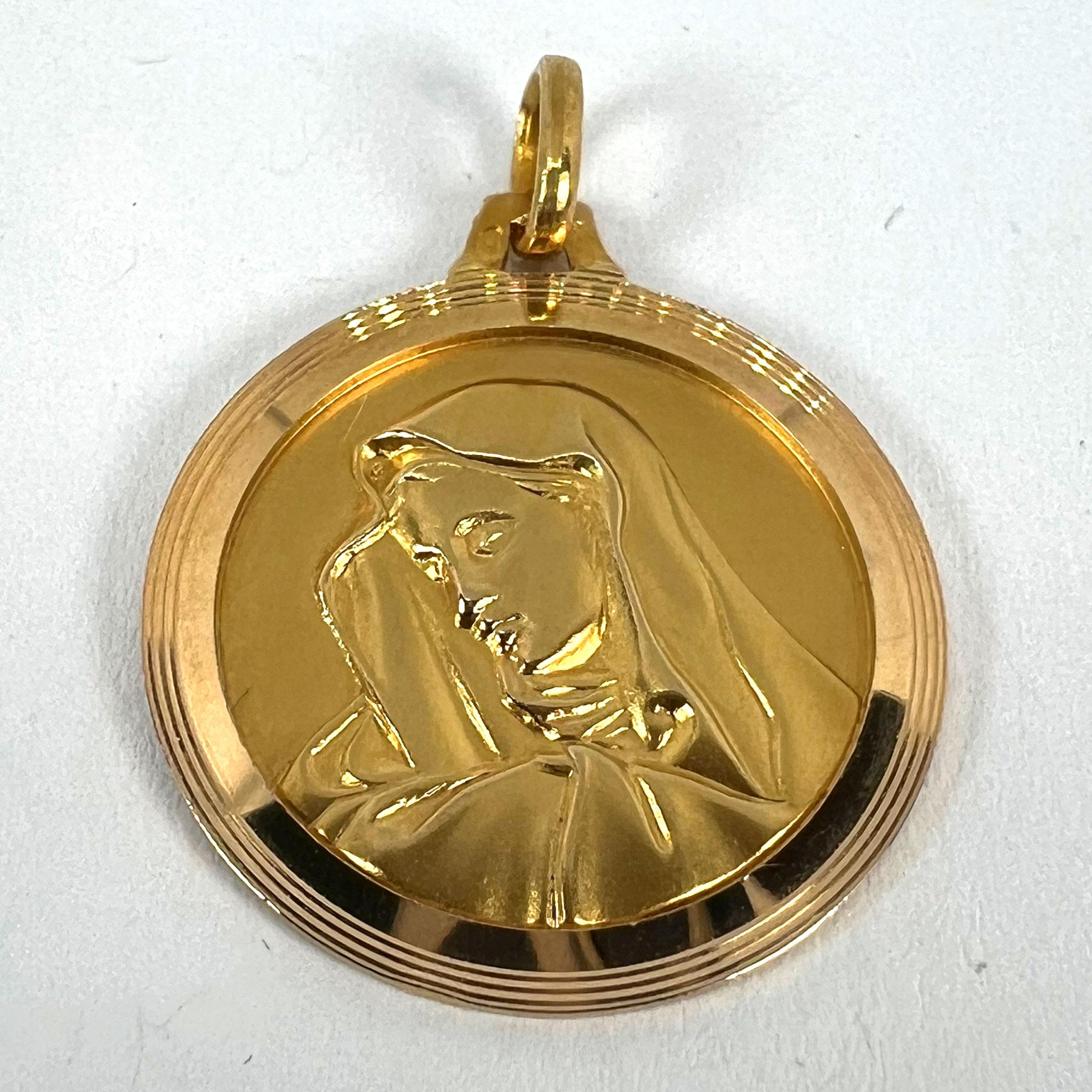 Vintage French Virgin Mary 18K Yellow Gold Medal Pendant For Sale 6