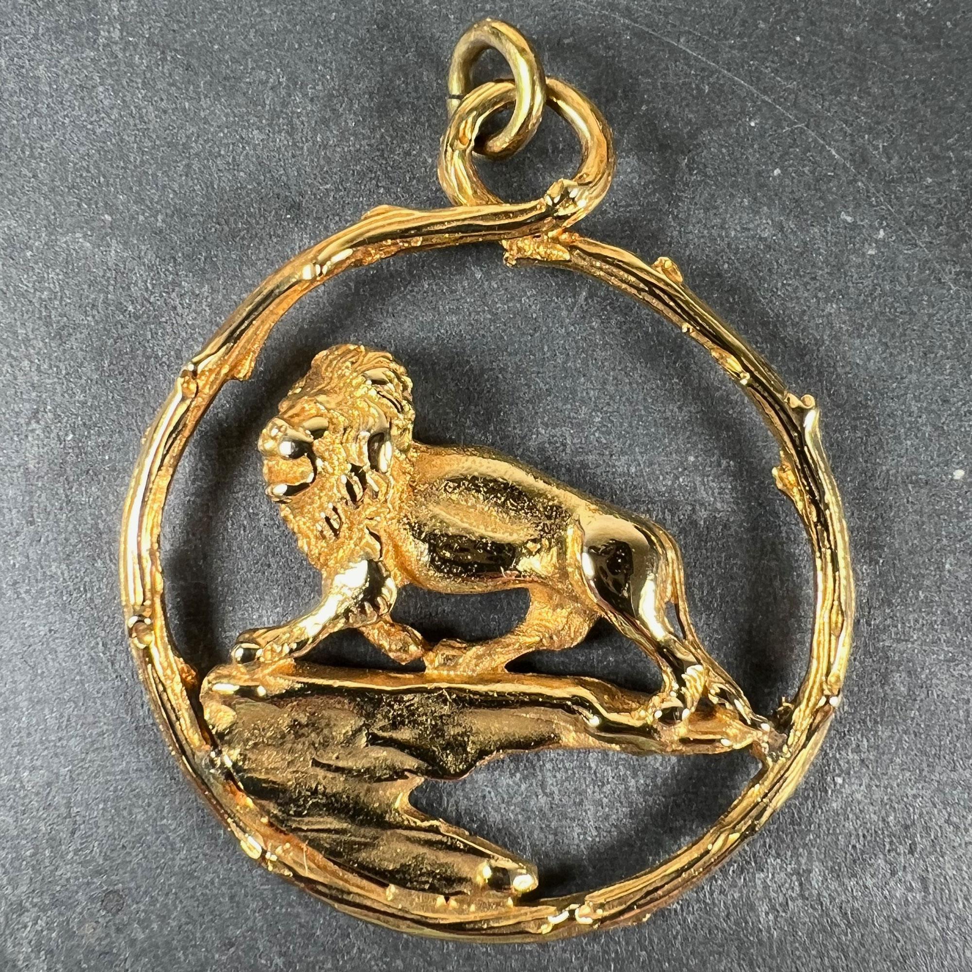 Moderniste Rosenthal Large Zodiac Leo Pendentif à breloque lion en or jaune 18K en vente