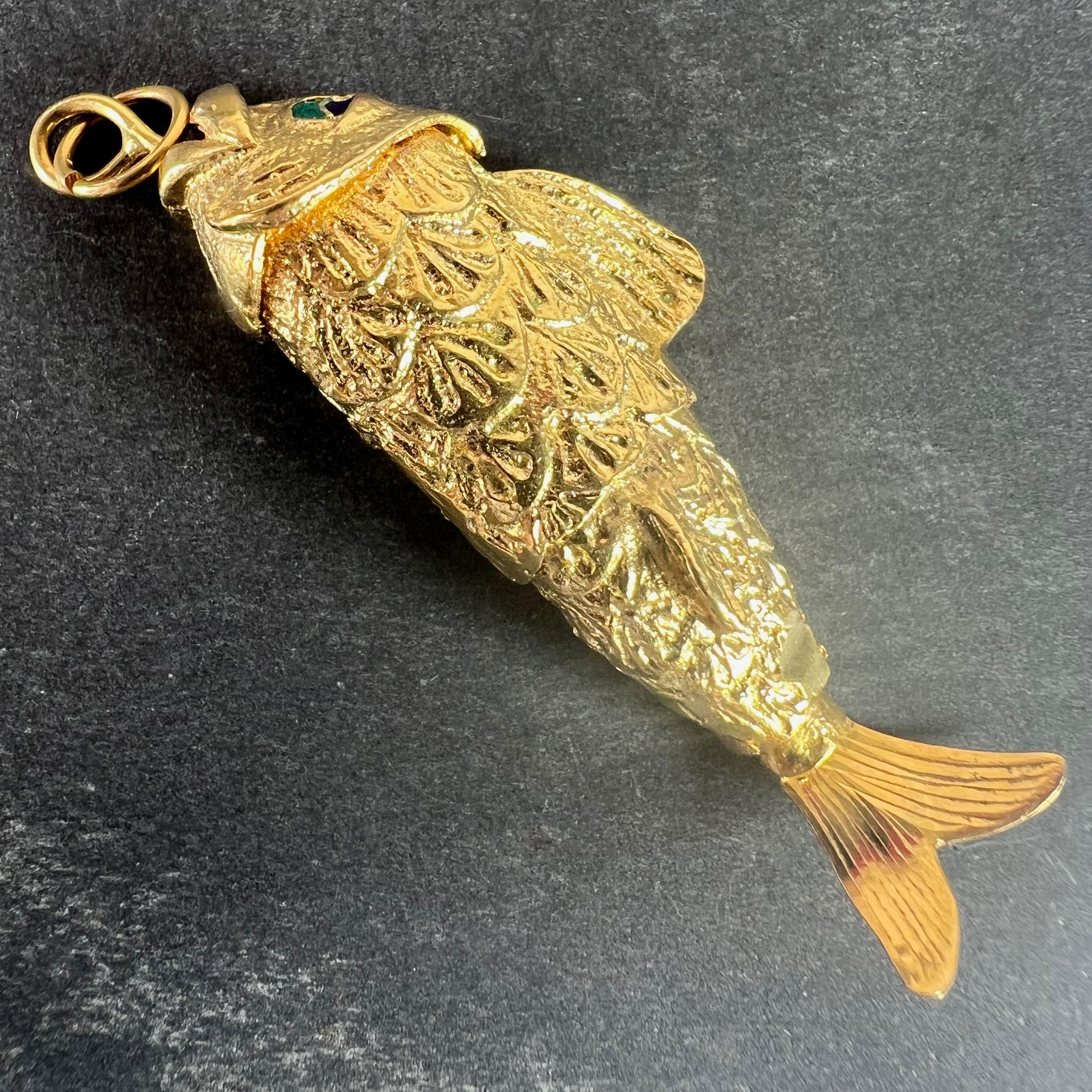 colgante pez articulado oro