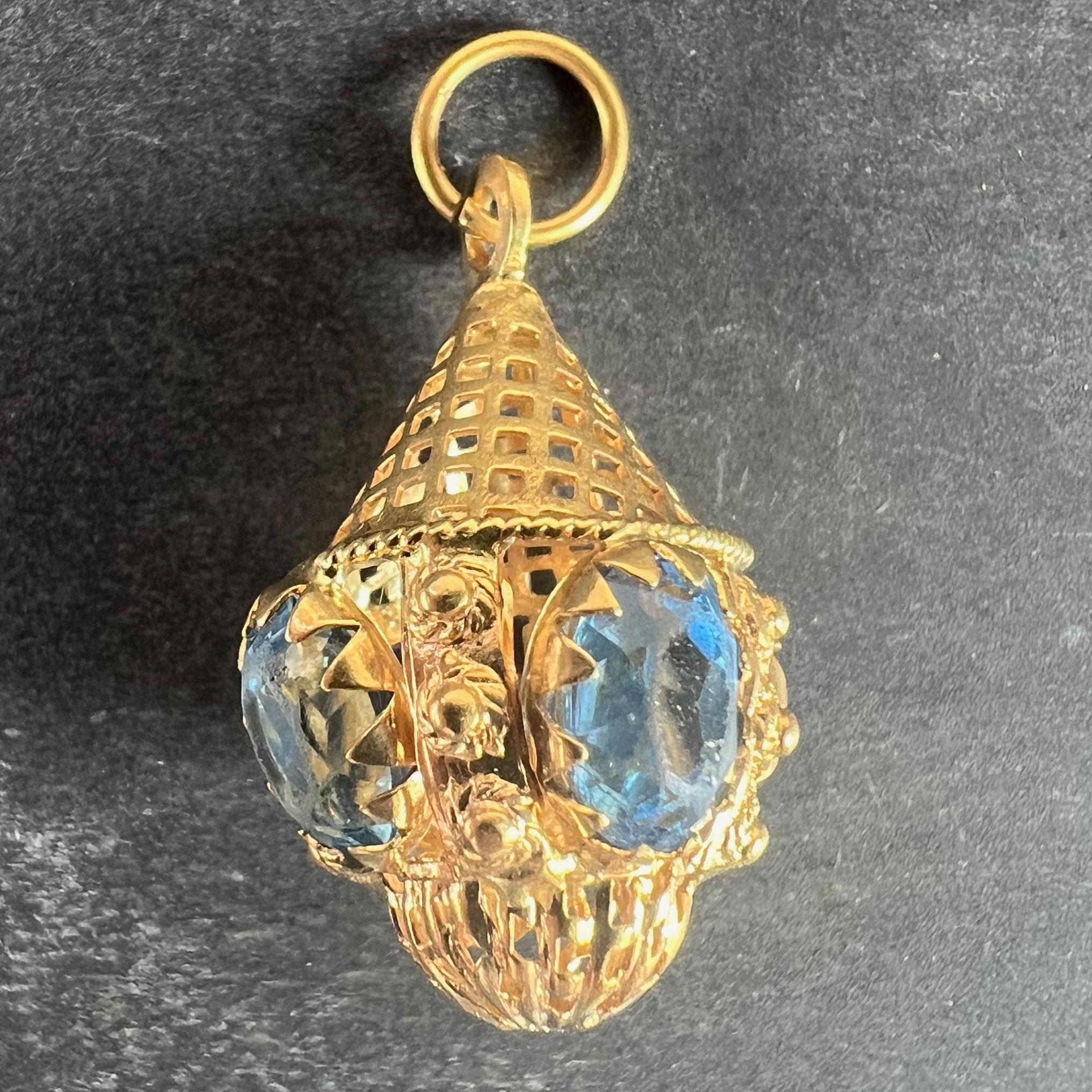 Ciondolo Charm Etrusco in oro giallo 18K In condizioni buone in vendita a London, GB