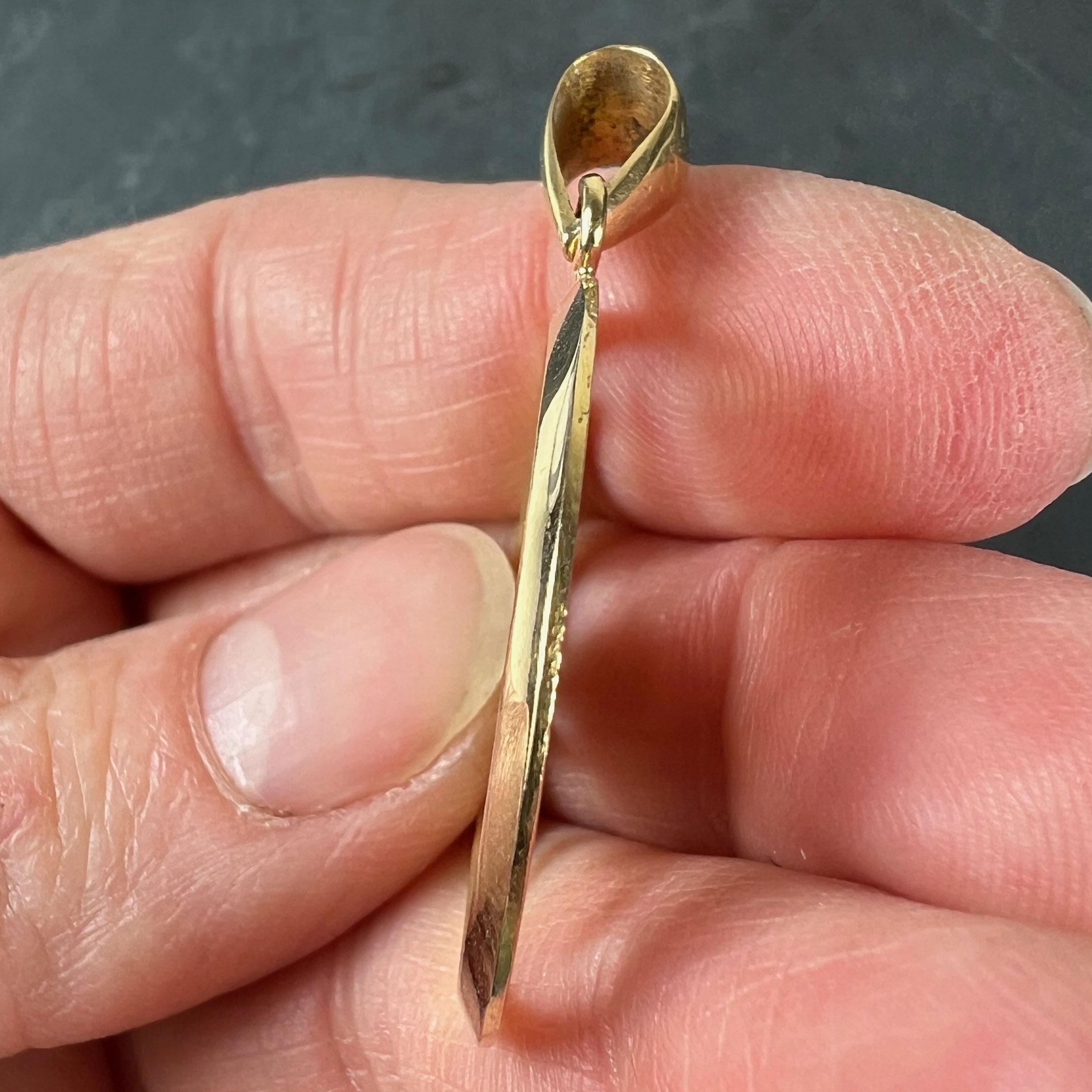 Large French 18K Yellow Gold Zodiac Cancer Crab Charm Pendant For Sale 1