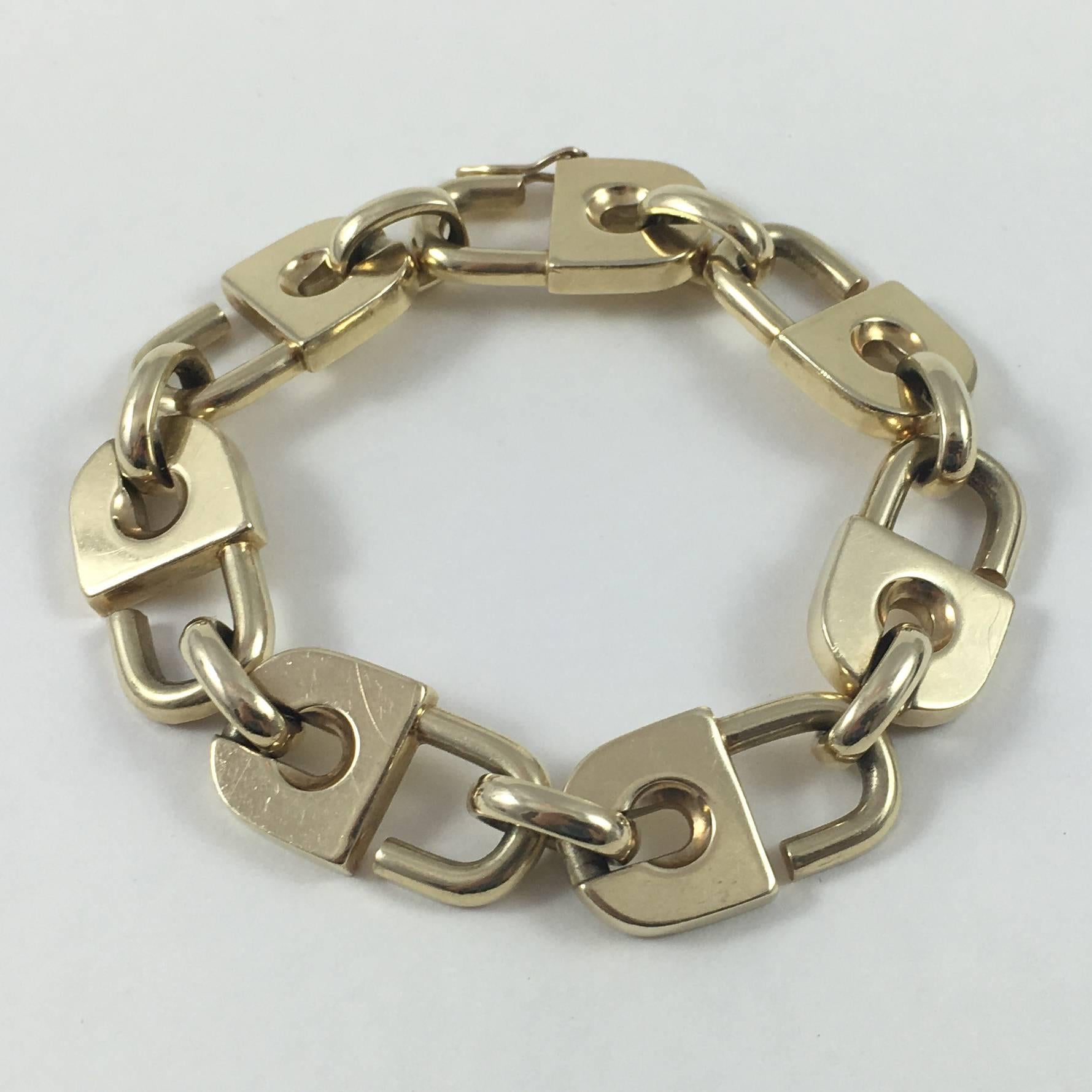 Gold Interlocking Padlocks Bracelet, circa 1970 2