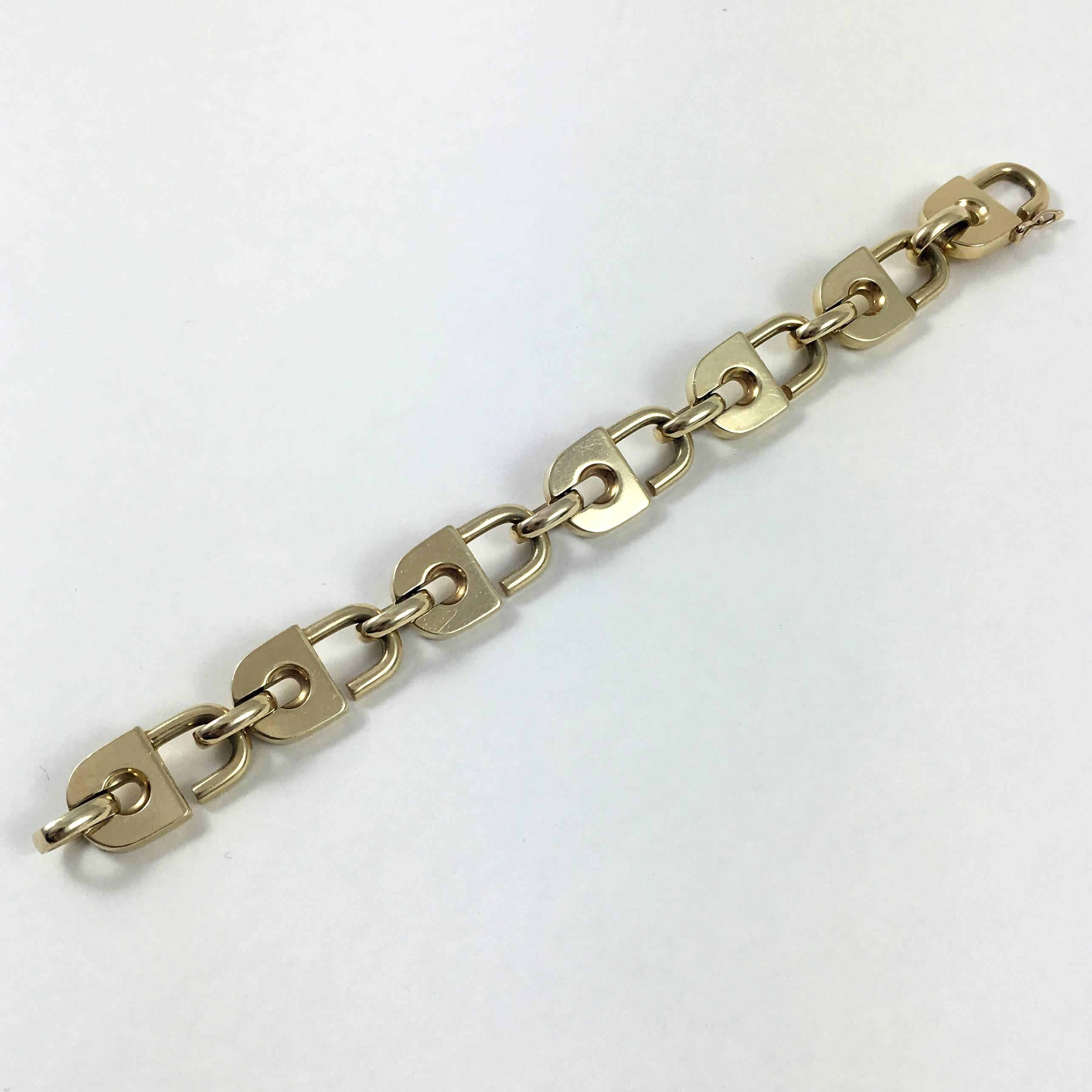 Gold Interlocking Padlocks Bracelet, circa 1970 1