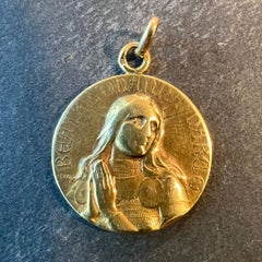 Pendentif Médaille en or jaune 18K de Sainte Jeanne d'Arc de Vernon
