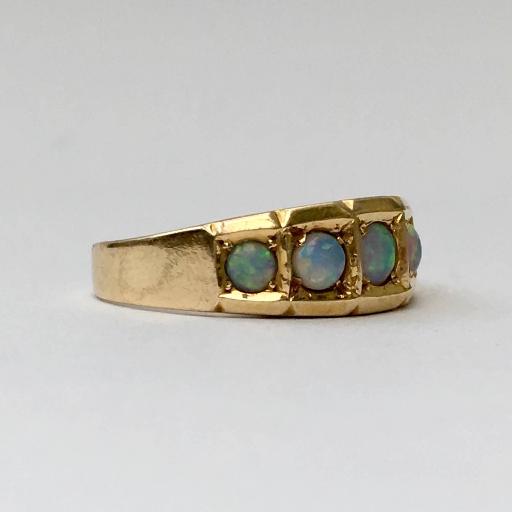 Opal Ring 18 Carat Gold Vintage Jewelry Five-Stone Band Victorian Antique Rings 1