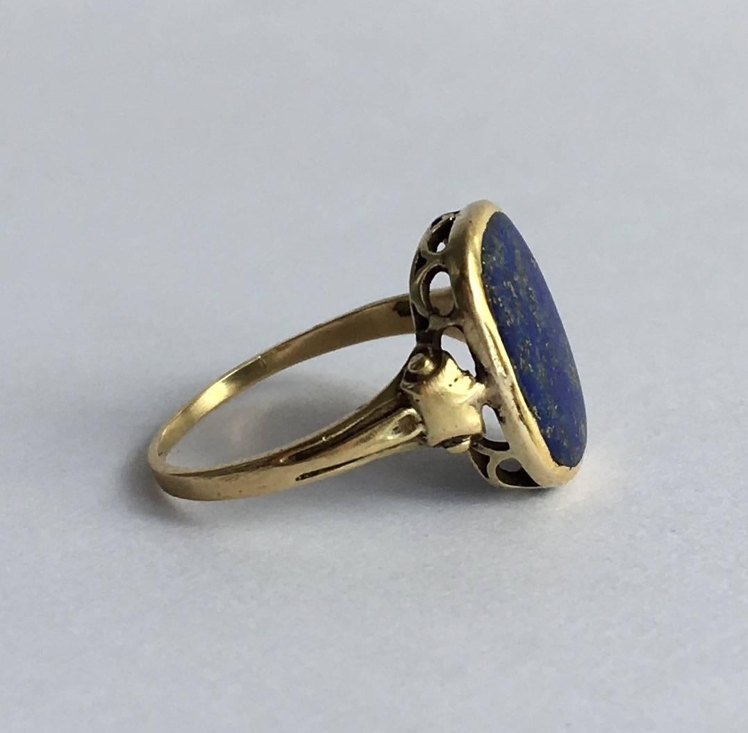 Vintage Lapis Lazuli Gold Signet Ring In Excellent Condition In London, GB
