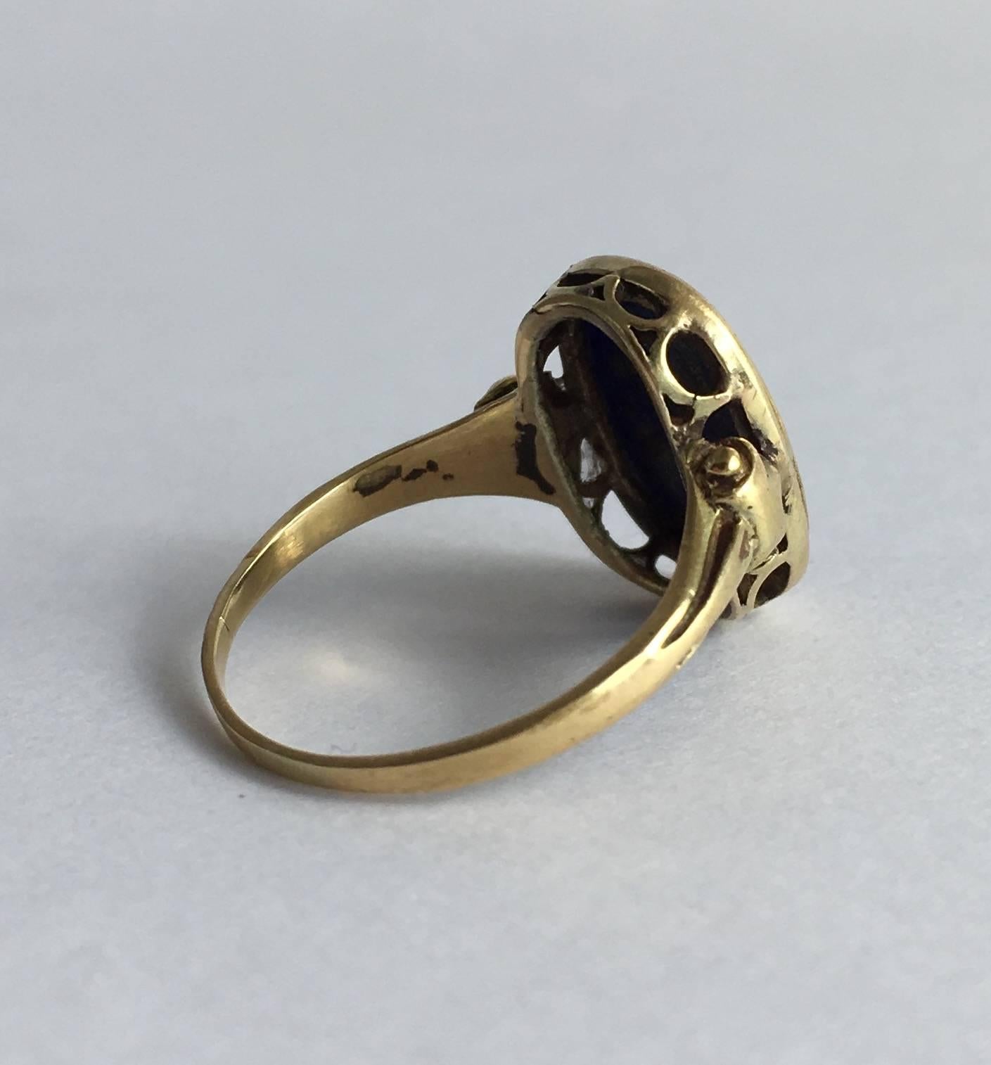 Women's or Men's Vintage Lapis Lazuli Gold Signet Ring
