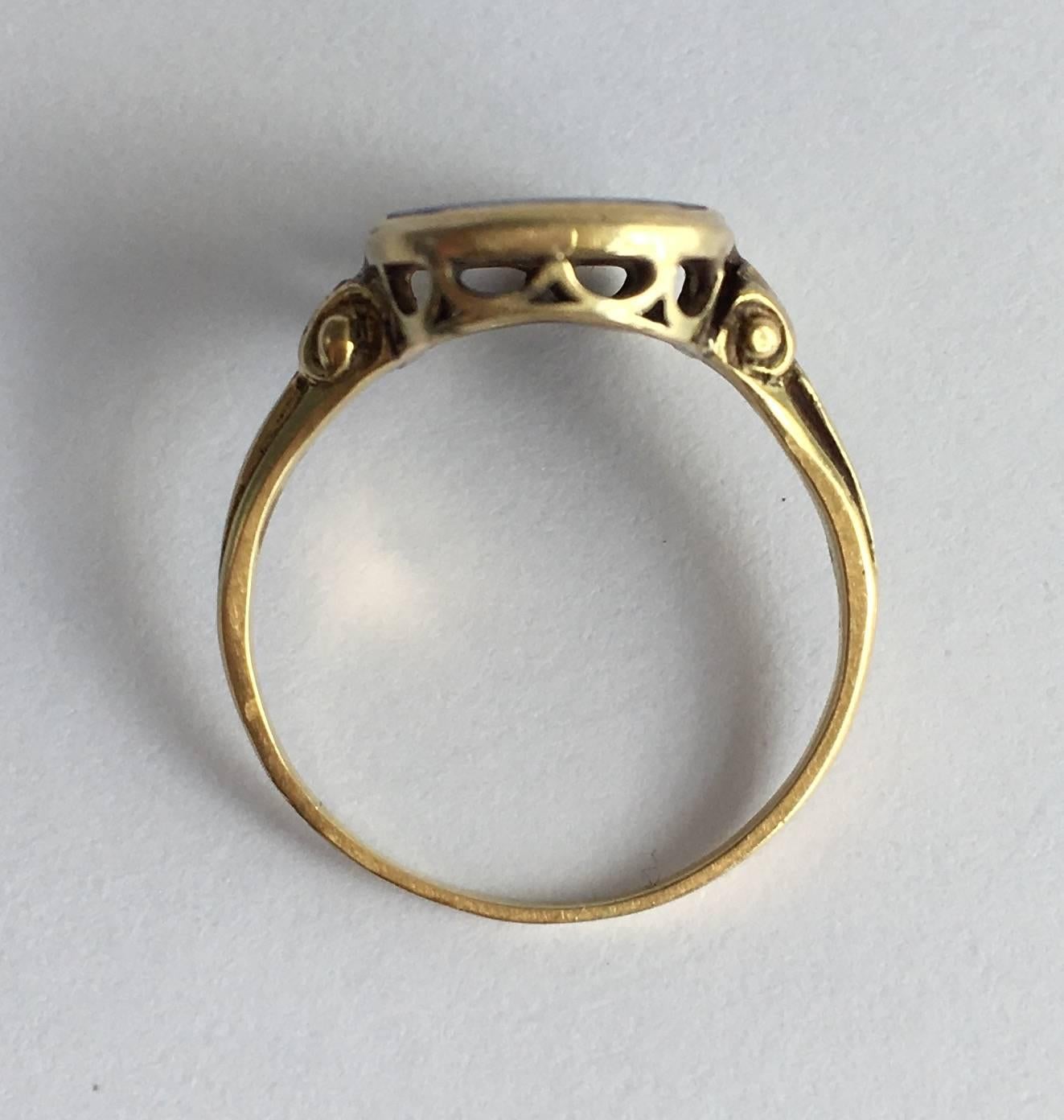 Vintage Lapis Lazuli Gold Signet Ring 1