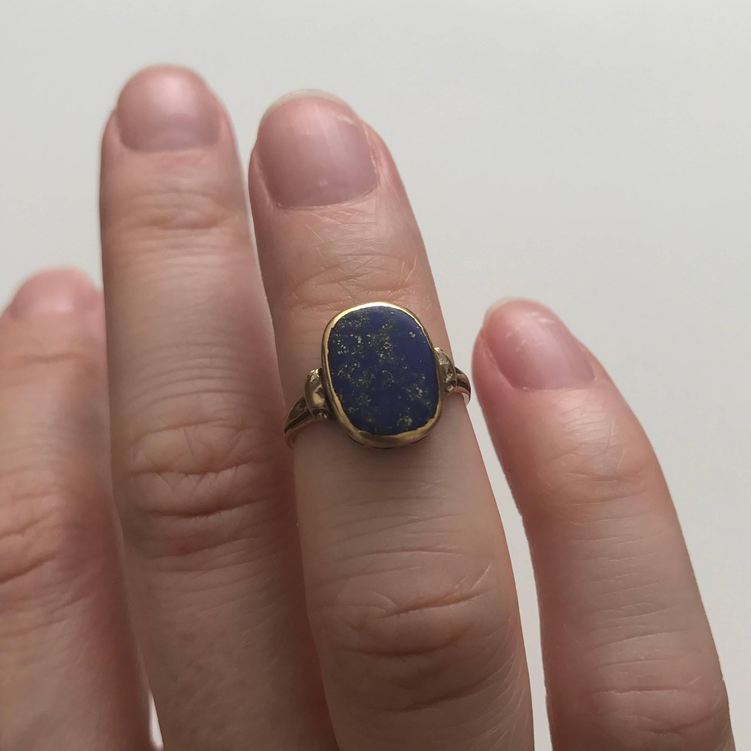 Vintage Lapis Lazuli Gold Signet Ring 3