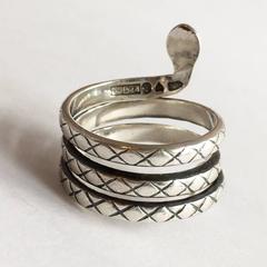 Kalevala Koru Scandinavian Silver Figural Coiled Snake Serpent Vintage Ring
