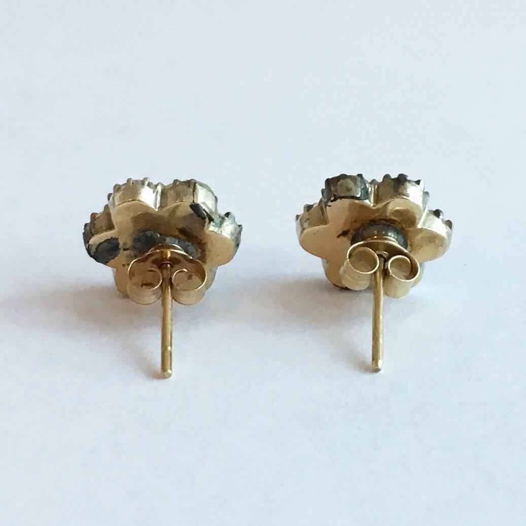 Georgian Earrings Black Dot Paste Flower Silver Gold Cluster Antique Studs In Good Condition In London, GB