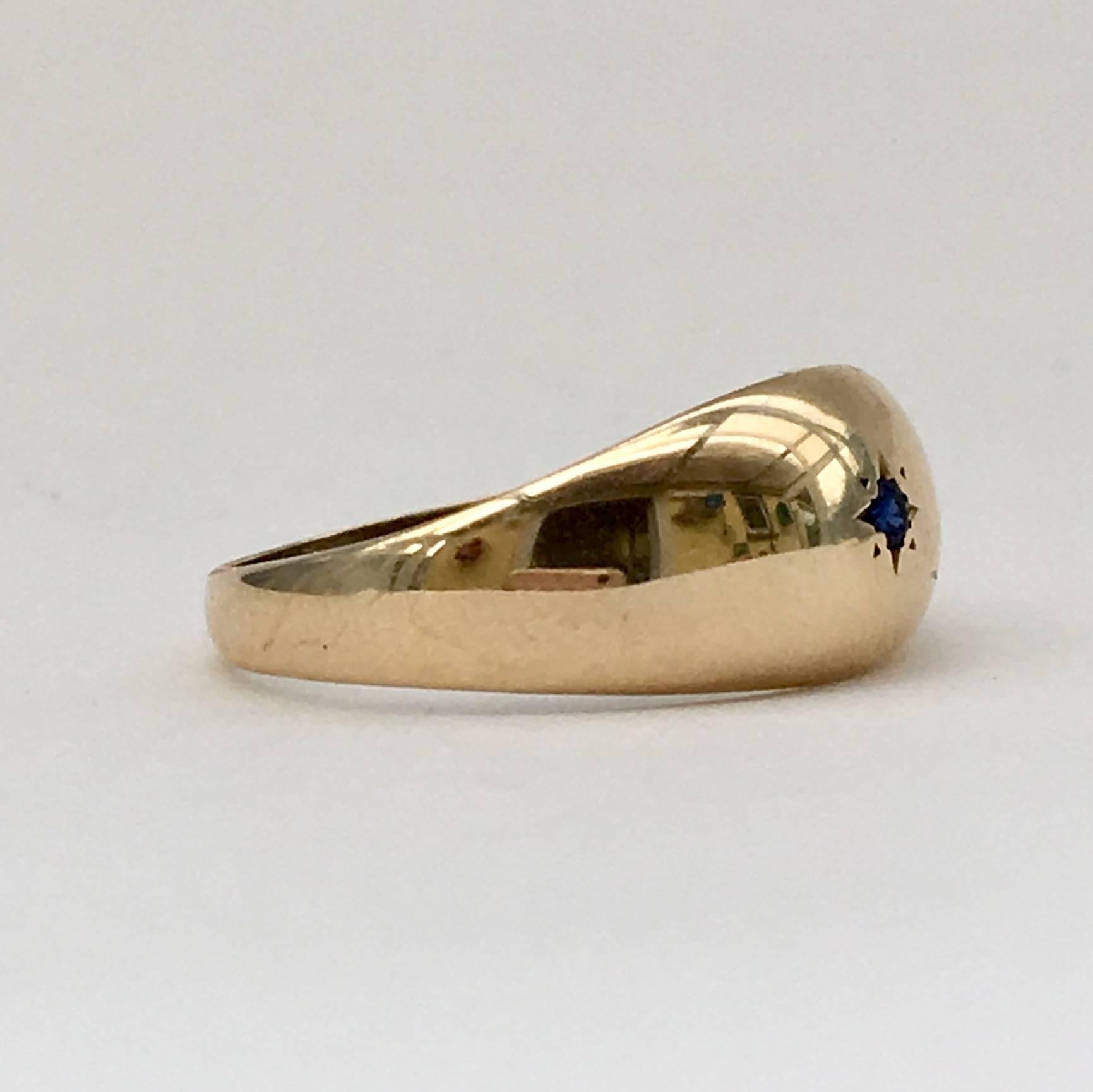 Retro Sapphire Ring 1960s Vintage Jewelry Gypsy Set Star Gold Signet Band Midcentury 