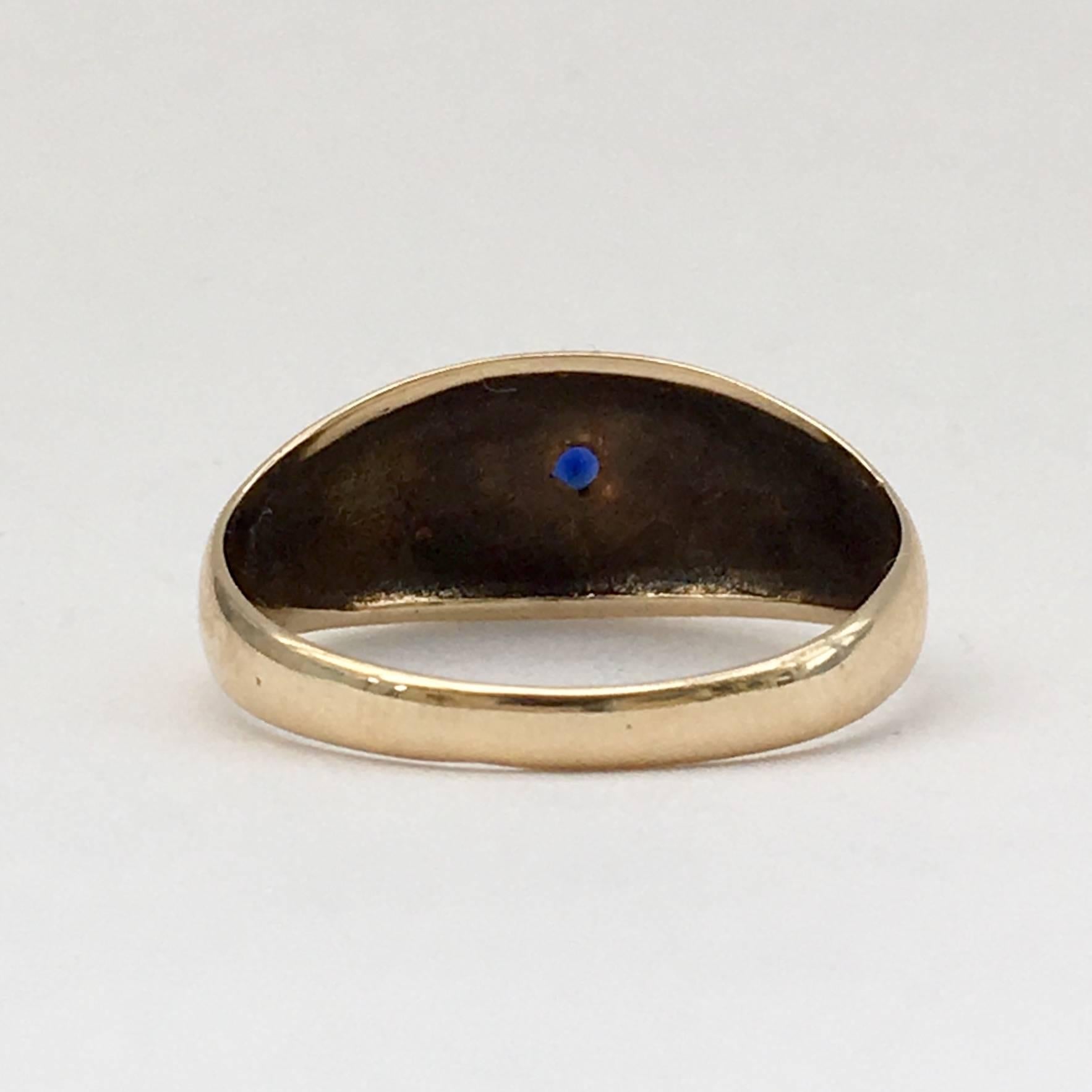 Women's or Men's Sapphire Ring 1960s Vintage Jewelry Gypsy Set Star Gold Signet Band Midcentury 