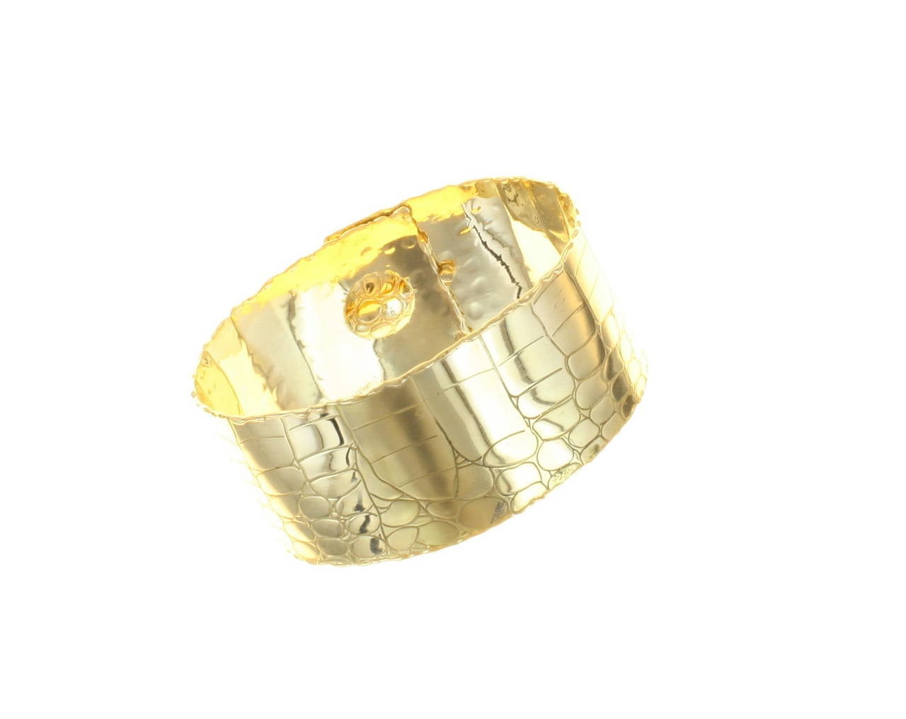 Renato Cipullo Patterned Gold Cuff Bracelet For Sale 1