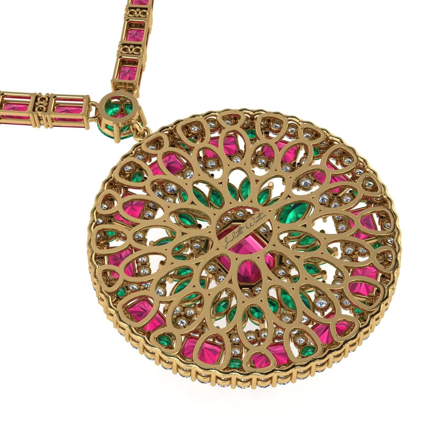 Femenino o masculino Rubí Esmeralda Diamante Tenis Collar Medallón por Juliette Wooten Oro Amarillo en venta