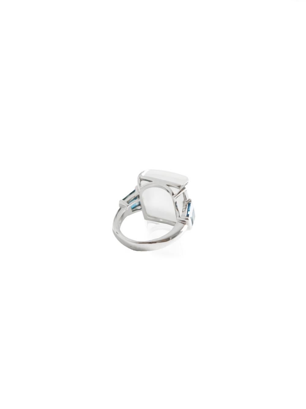  Moonstone Topaz White Gold Ring by Opera, Italian Attitude In New Condition For Sale In Milano, IT