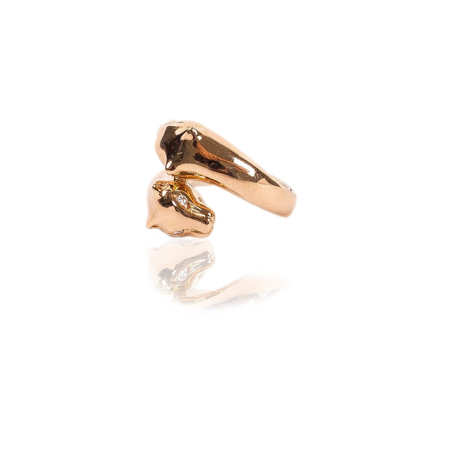 18kt Rose Gold ring with white diamonds ct. 0,06.

Handmade in Italy

Made-to-order production time: 4 weeks