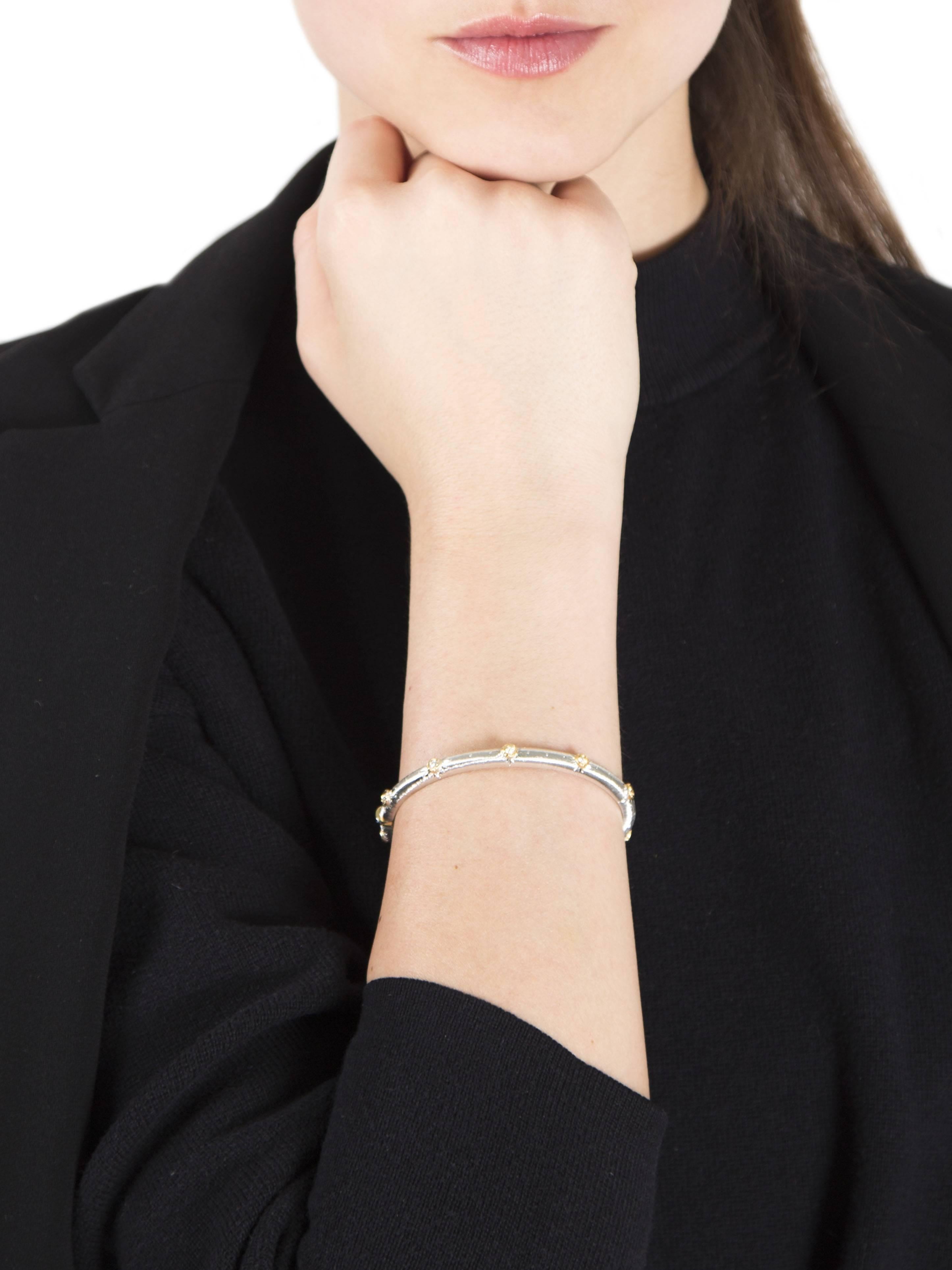Diamond White Gold Bracelet Bangle by Opera, Italian Attitude In New Condition For Sale In Milano, IT