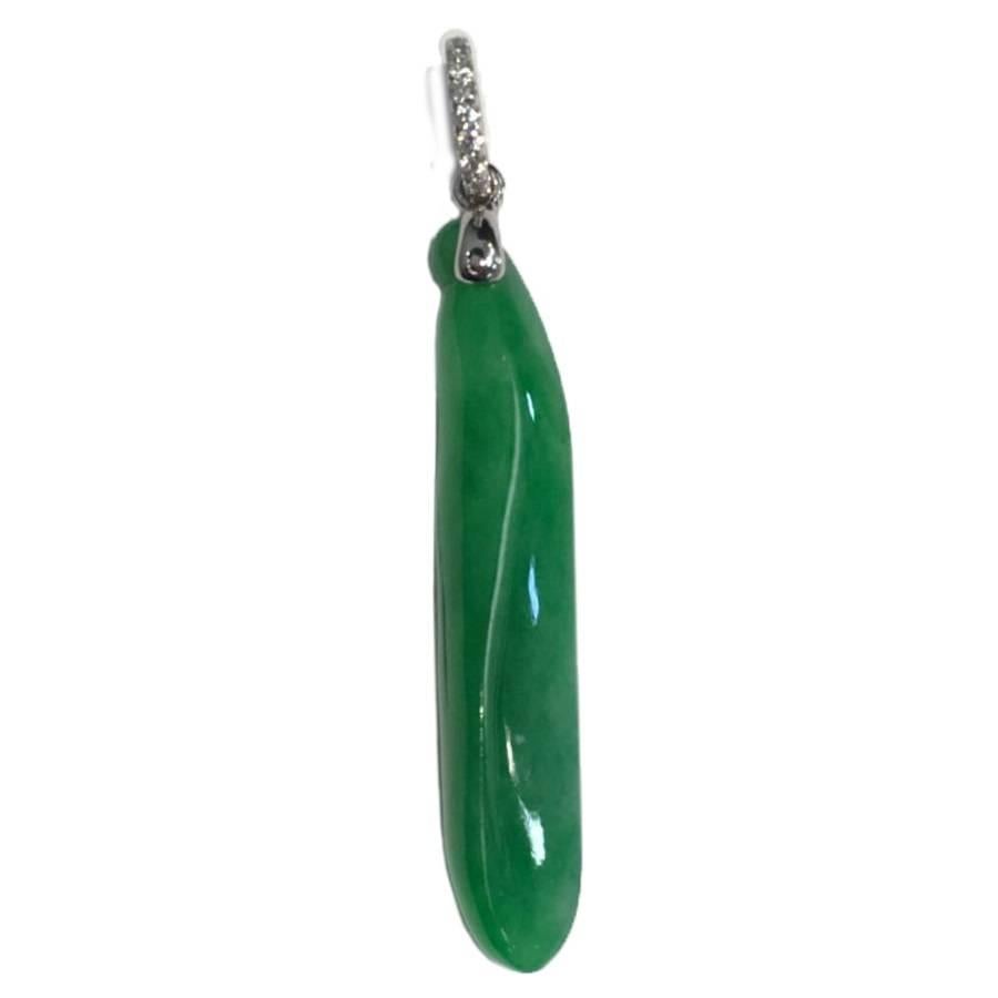GILIN Natural Green Jadeite Jade 'La-jiao' Diamond Pendant For Sale