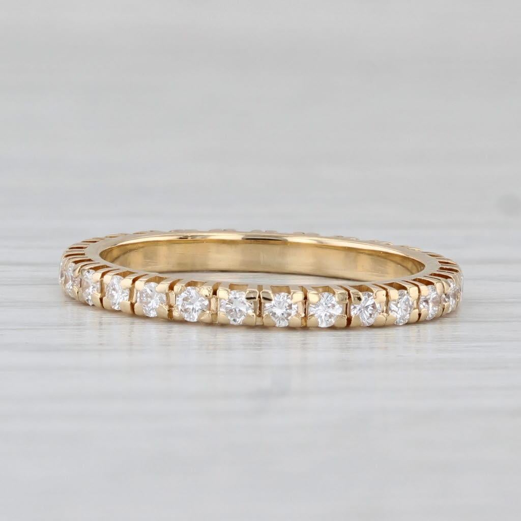 Informations sur les pierres précieuses :
- Diamants naturels -
Total des carats - 0.54ctw
Taille - Brilliante ronde
Couleur - G - H
Clarté - VS2

Métal : Or jaune 18k
Poids : 1.9 grammes 
Poinçons : Aigle français Poinçon pour 18k
Hauteur au-dessus