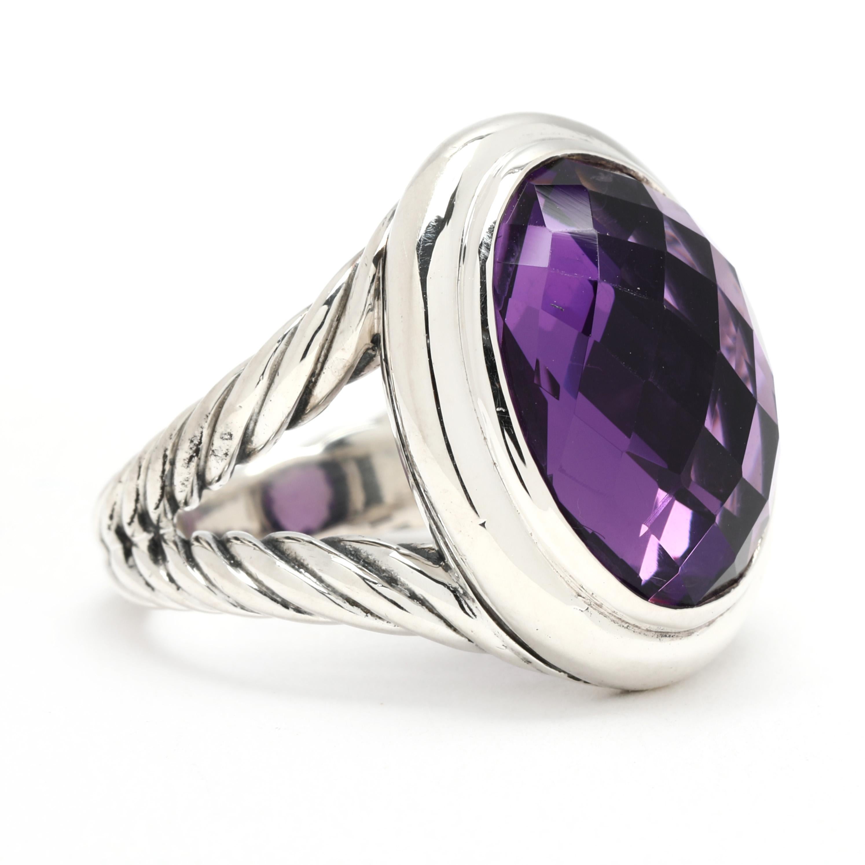 Pierres :
améthyste
cabine ovale en damier
17 x 13 mm

Bague taille 7

Relevage du doigt : 9.6 mm

Longueur : 7/8 in

Poids : 7,3 dwts. / 11,3 grammes

Poinçons : 