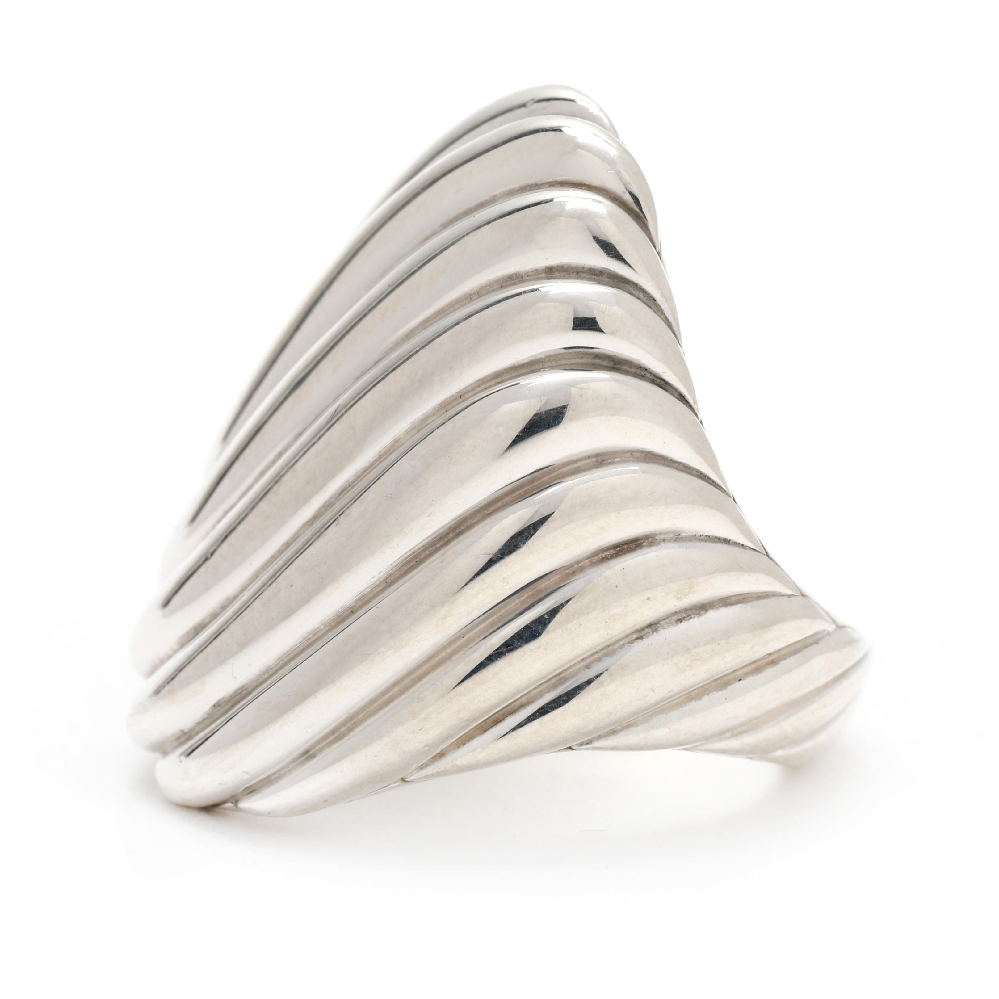 David Yurman Ridged Statement Ring, Sterling Silber, Ringgröße 6,75 für Damen oder Herren im Angebot