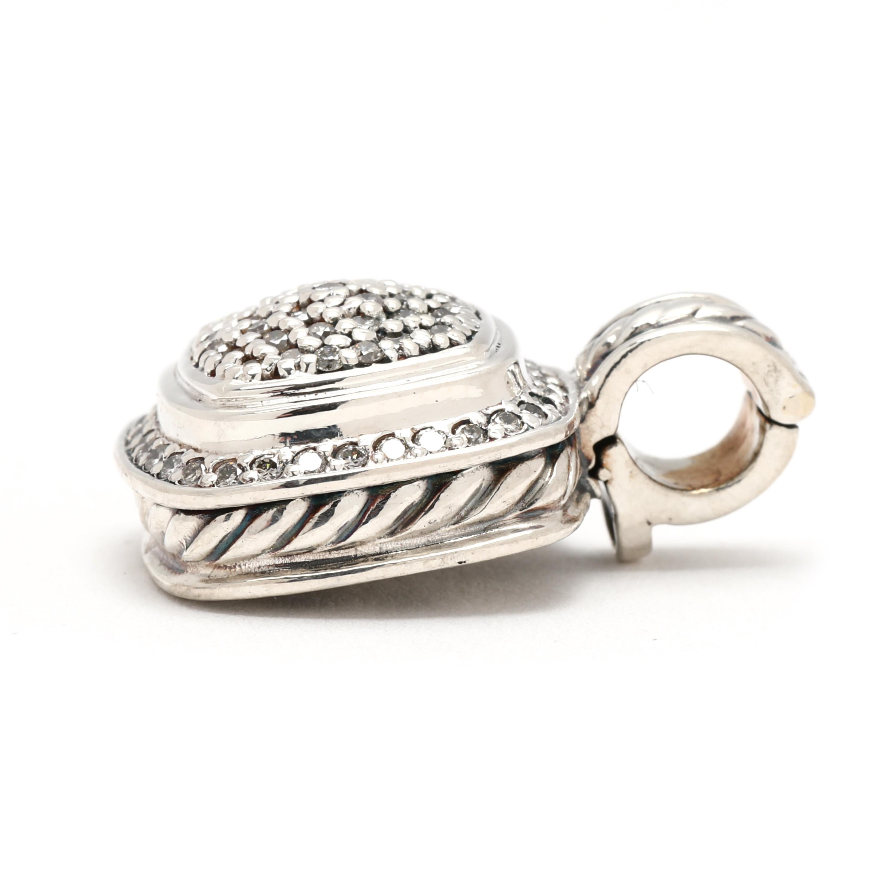 David Yurman Ciondolo a grappolo con diamanti da 0,50 ct, Argento, Collection'S In condizioni buone in vendita a McLeansville, NC