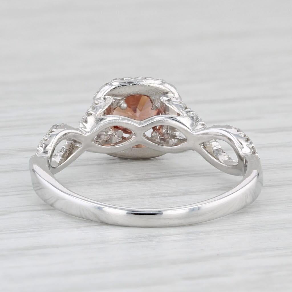 Taglio rotondo Anello aureolato con zircone marrone da 1,08 ct. in oro bianco 14k, misura 7,25, fidanzamento in vendita
