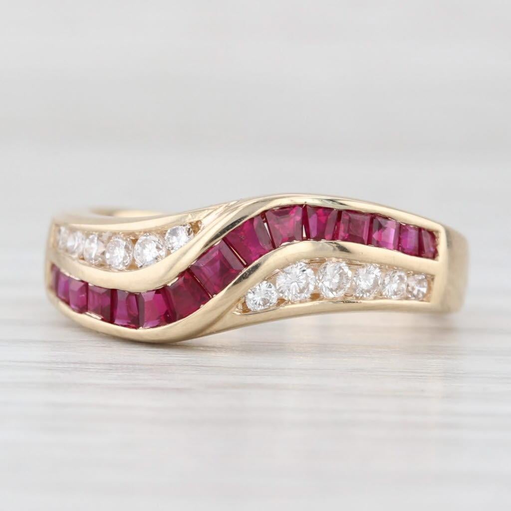1.04ctw Ruby Diamond Contoured Ring 14k Yellow Gold Size 6.5 Band en vente 1