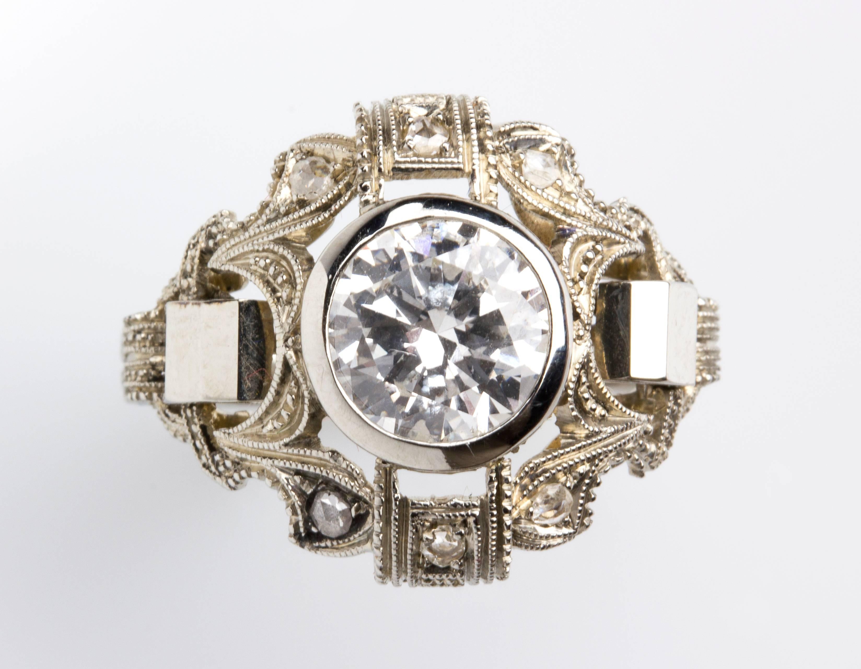 Diamond White Gold Ring, 1930s-1940s In Good Condition For Sale In Rome, IT