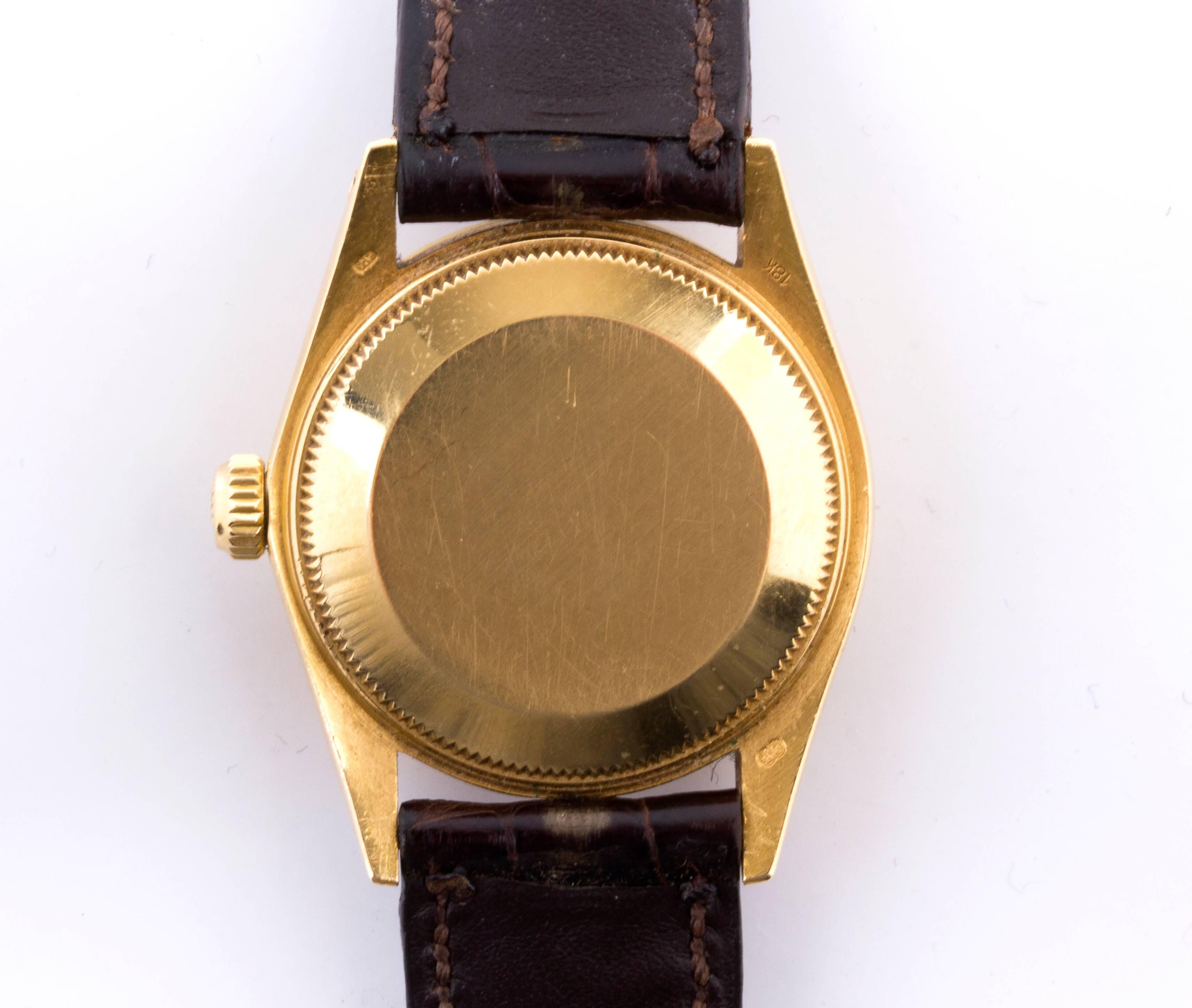 Rolex Oyster Datejust Gold White Dial Wristwatch, 31 mm Ref. 6827, circa 1985 In Excellent Condition For Sale In Rome, IT