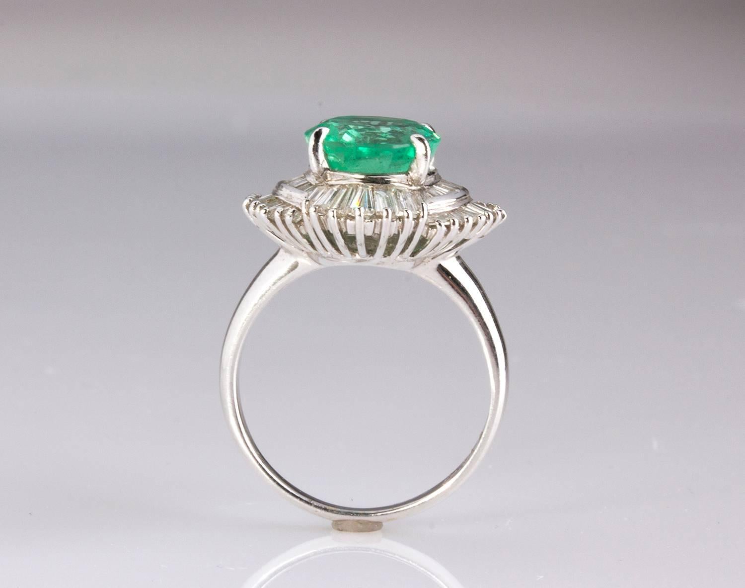 Oval Cut Emerald Diamond Gold Ring