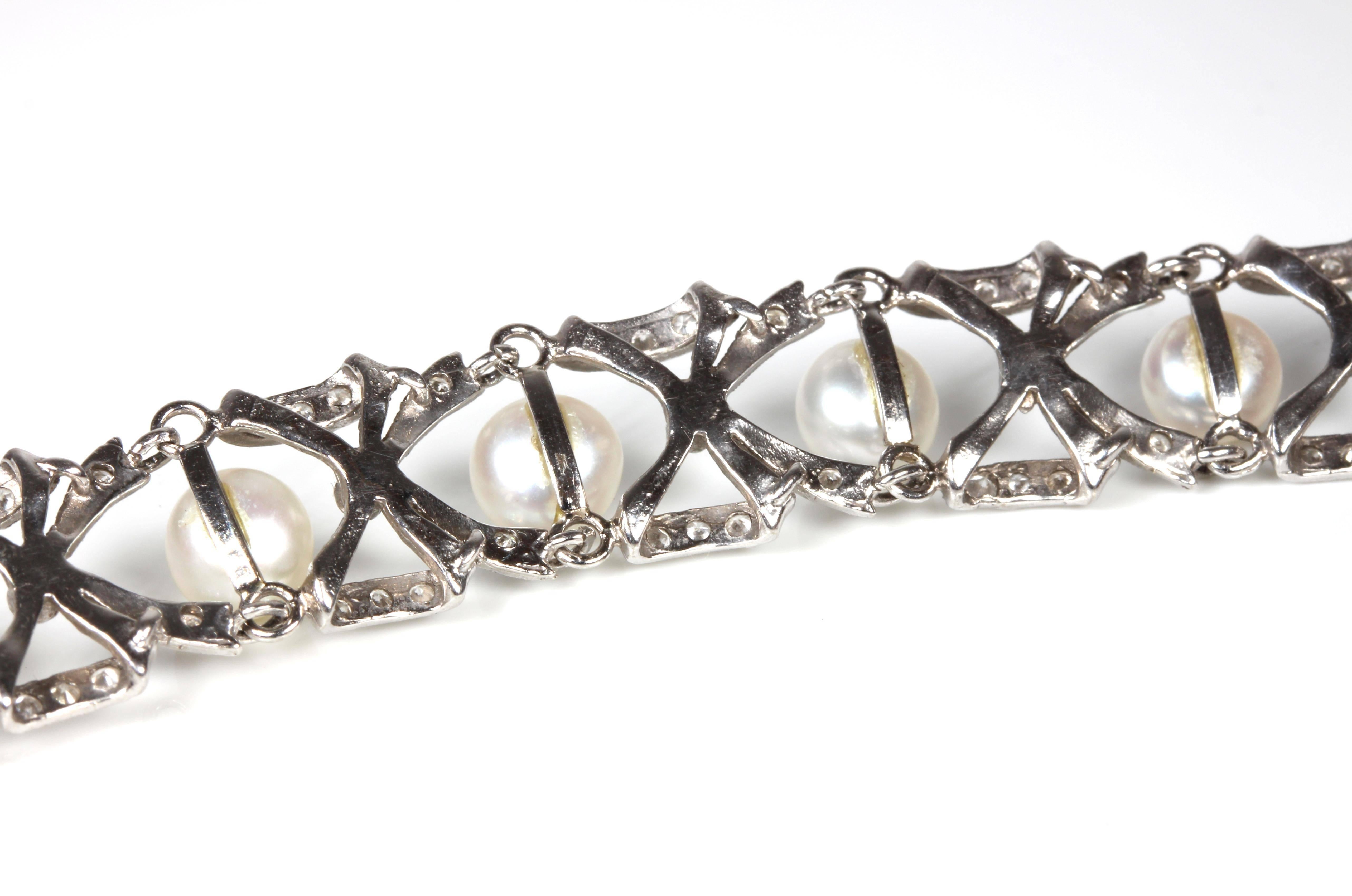 Pearl Diamond Bracelet, 1950s In Excellent Condition For Sale In Perth, AU