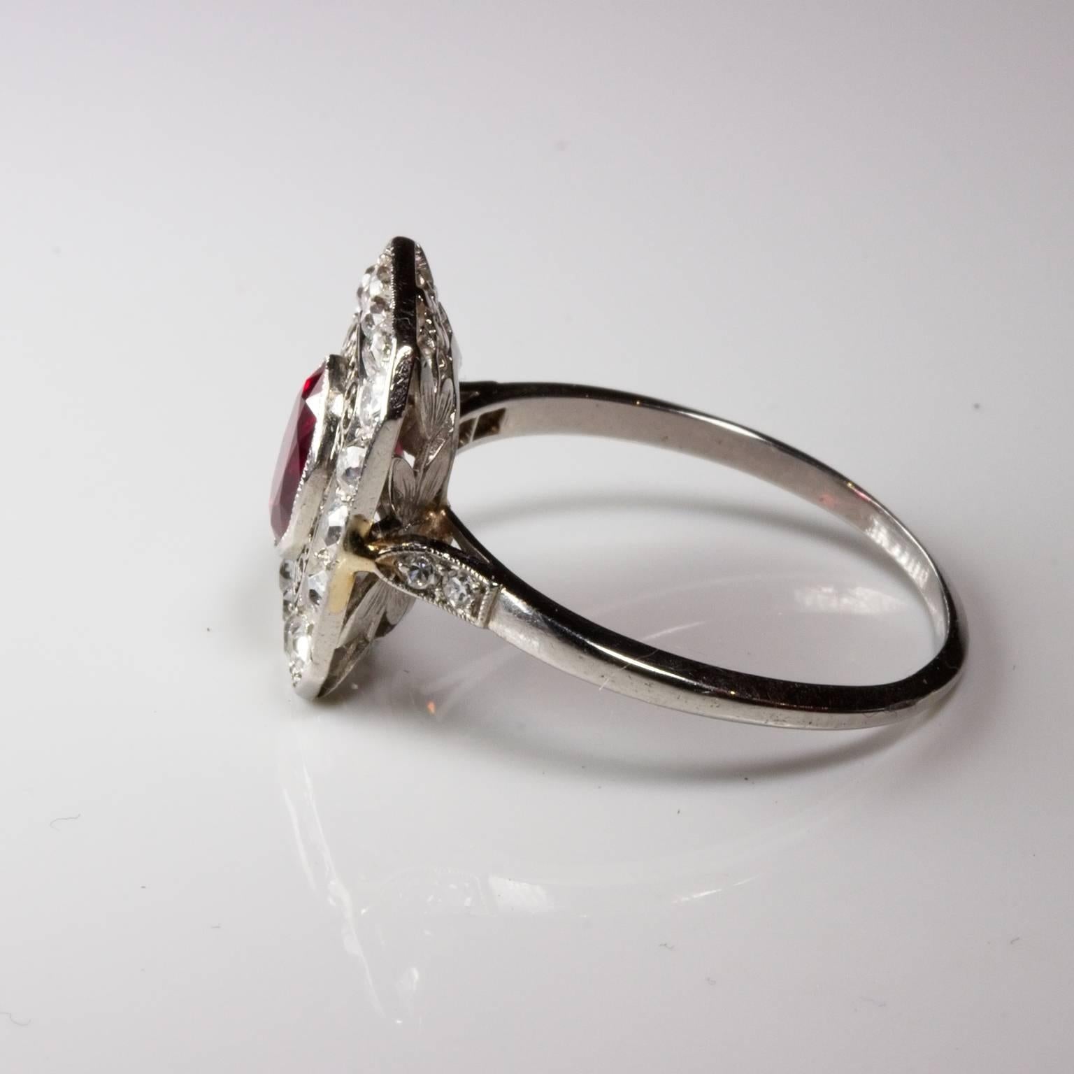 Art Deco French Ruby Diamond Platinum Ring In Excellent Condition For Sale In Perth, AU