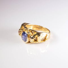 Ceylon Sapphire Carved Panther Ring