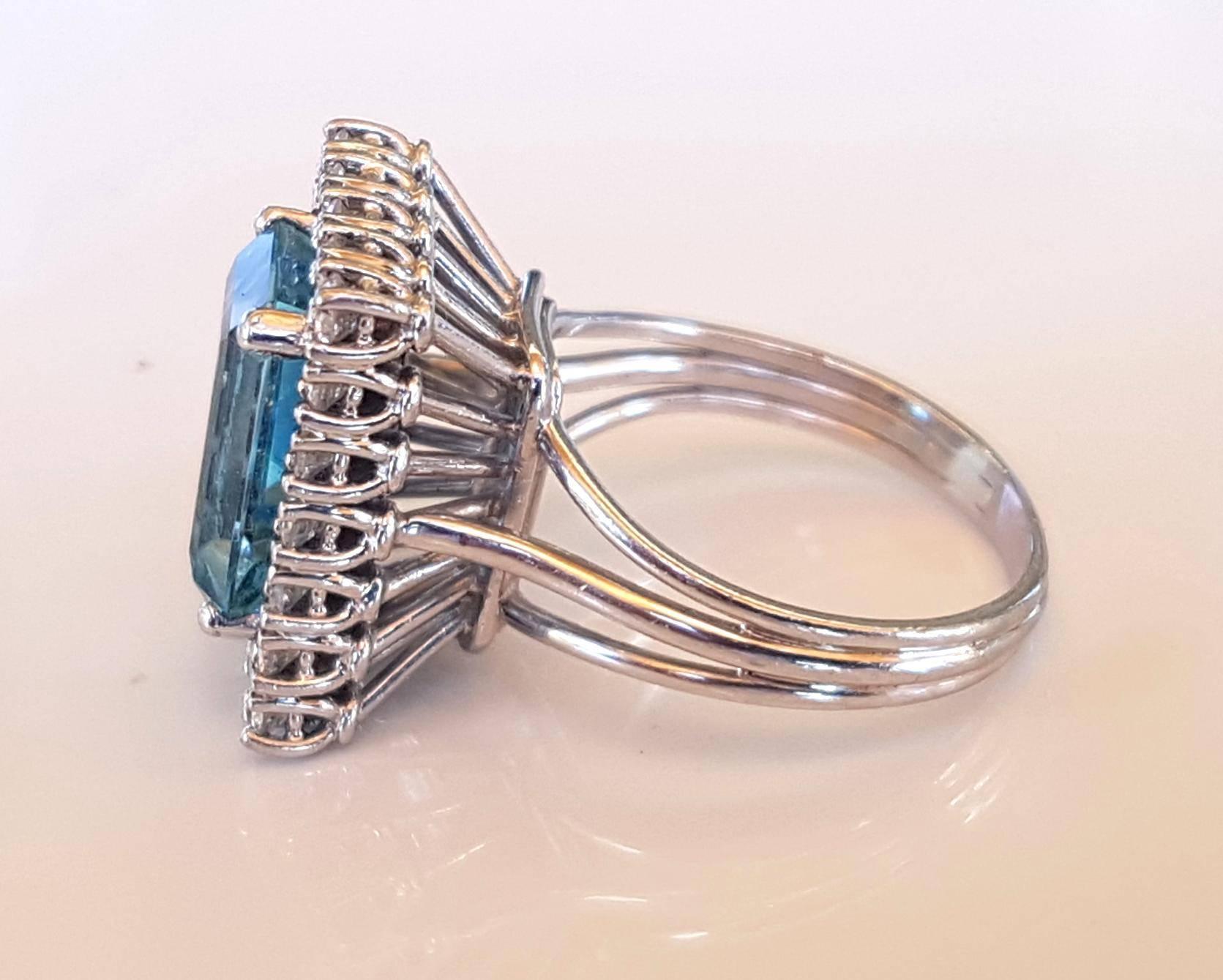 Emerald Cut Aquamarine and Diamond Ladies Cocktail Ring For Sale
