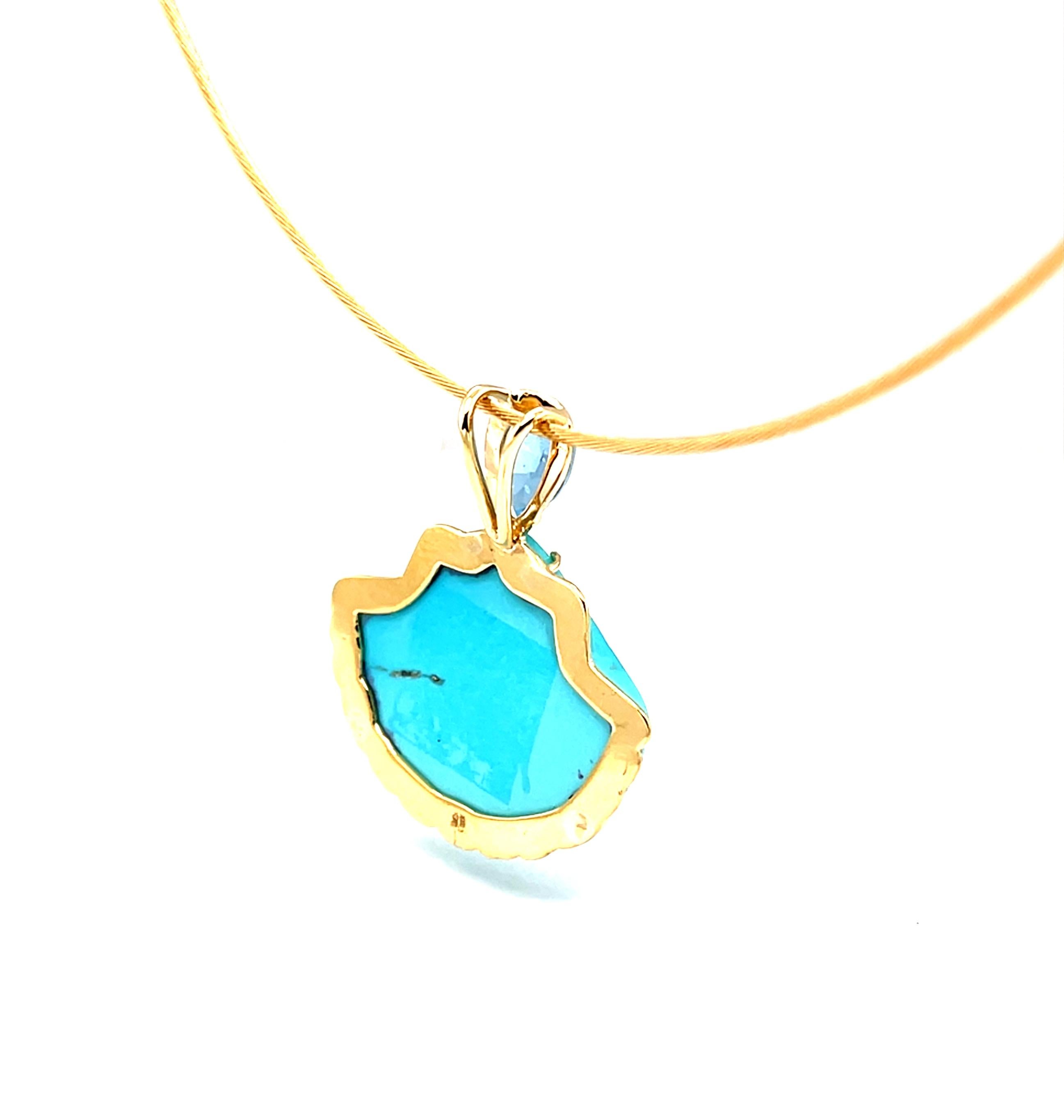 Colgante Concha Turquesa Mina Bella Durmiente Tallado a Mano Oro 18k Artesano en venta