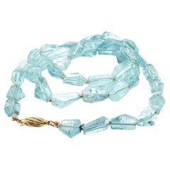 Collana con perline di acquamarina a forma di pepita e dettagli in oro giallo 14k, 19,5 pollici