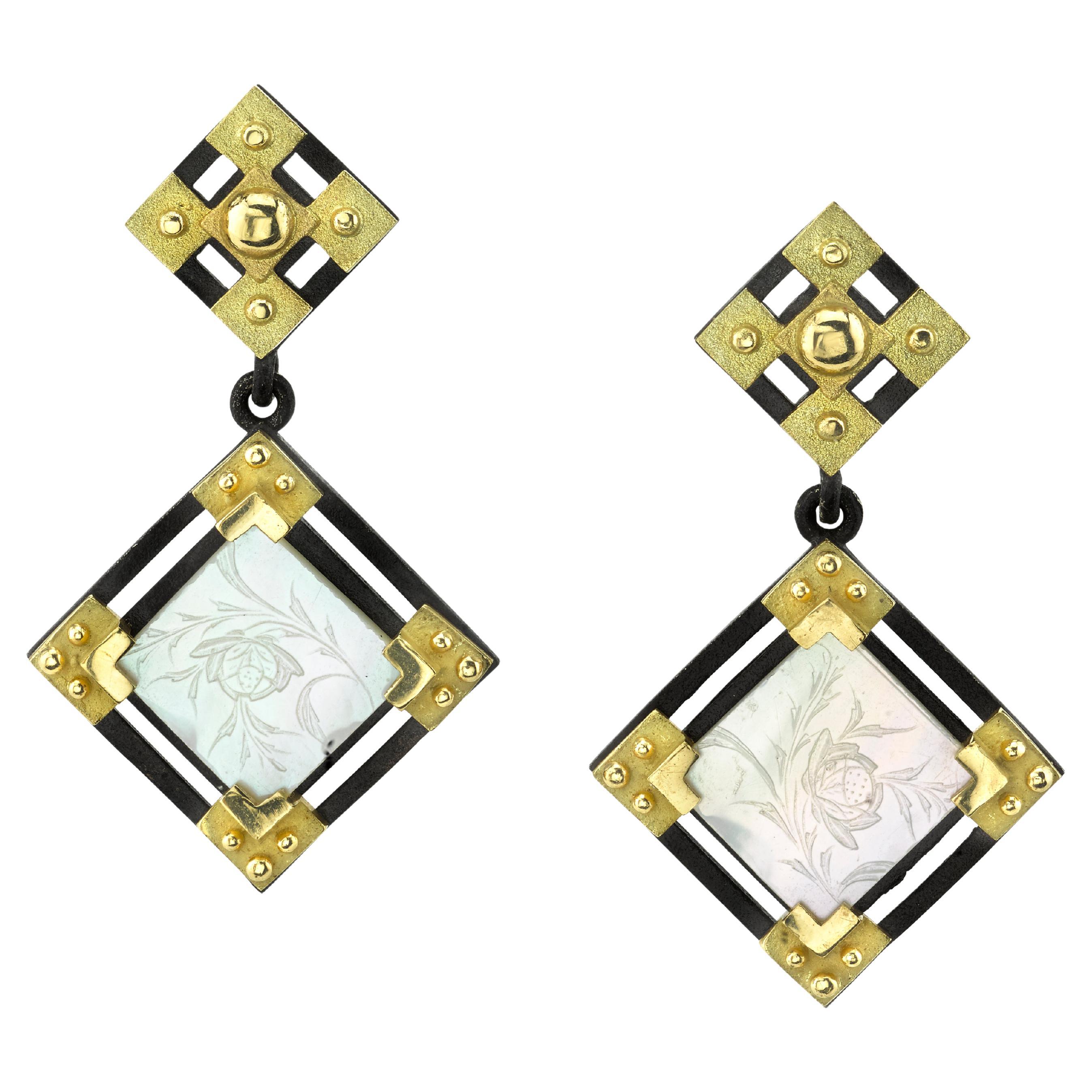 Antique Mother-of-Pearl Gaming Counter 18k Yellow Gold & Silver Dangle Earrings