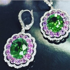Boucles d'oreilles en tourmaline verte, saphir violet et diamant