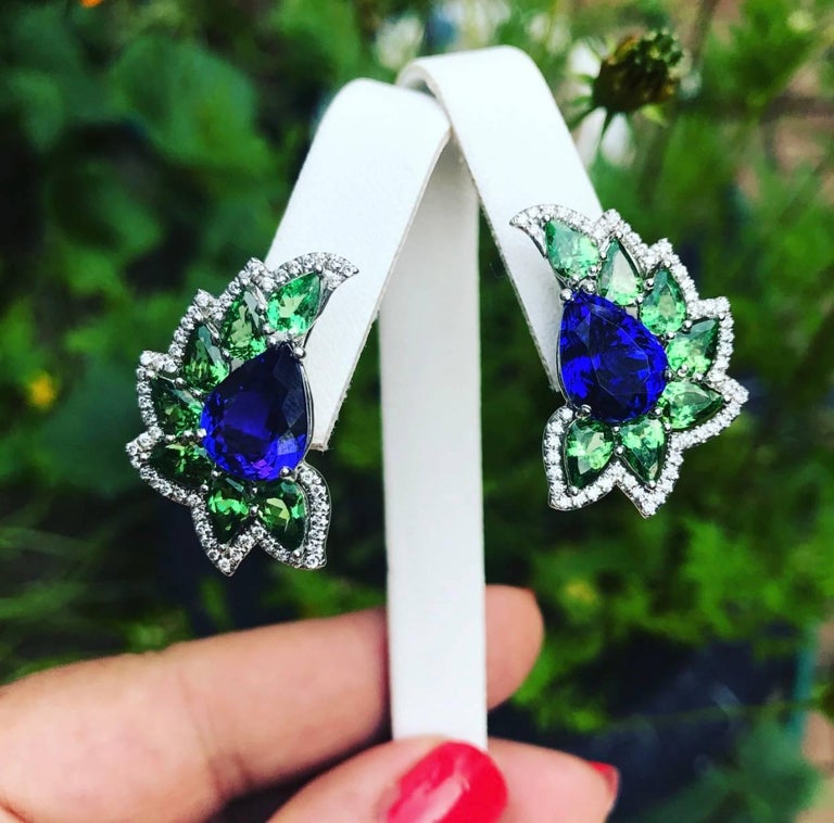 Cresent Moon Tanzanite Mint Green Garnet Diamond Earrings In New Condition For Sale In Morristown, NJ